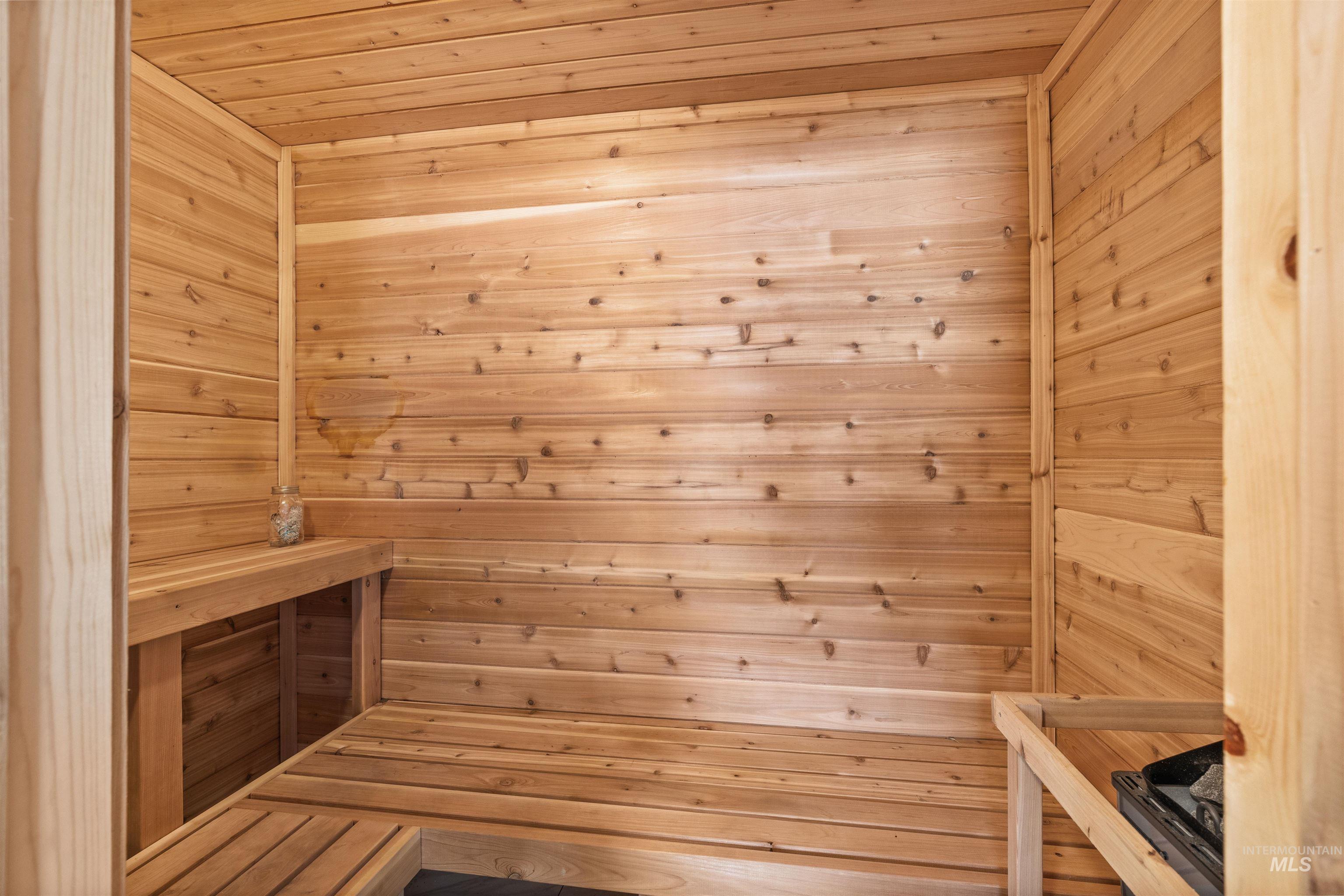 525 Park Ave, Lewiston, Idaho 83501, 4 Bedrooms, 3 Bathrooms, Residential For Sale, Price $599,000, 98968790