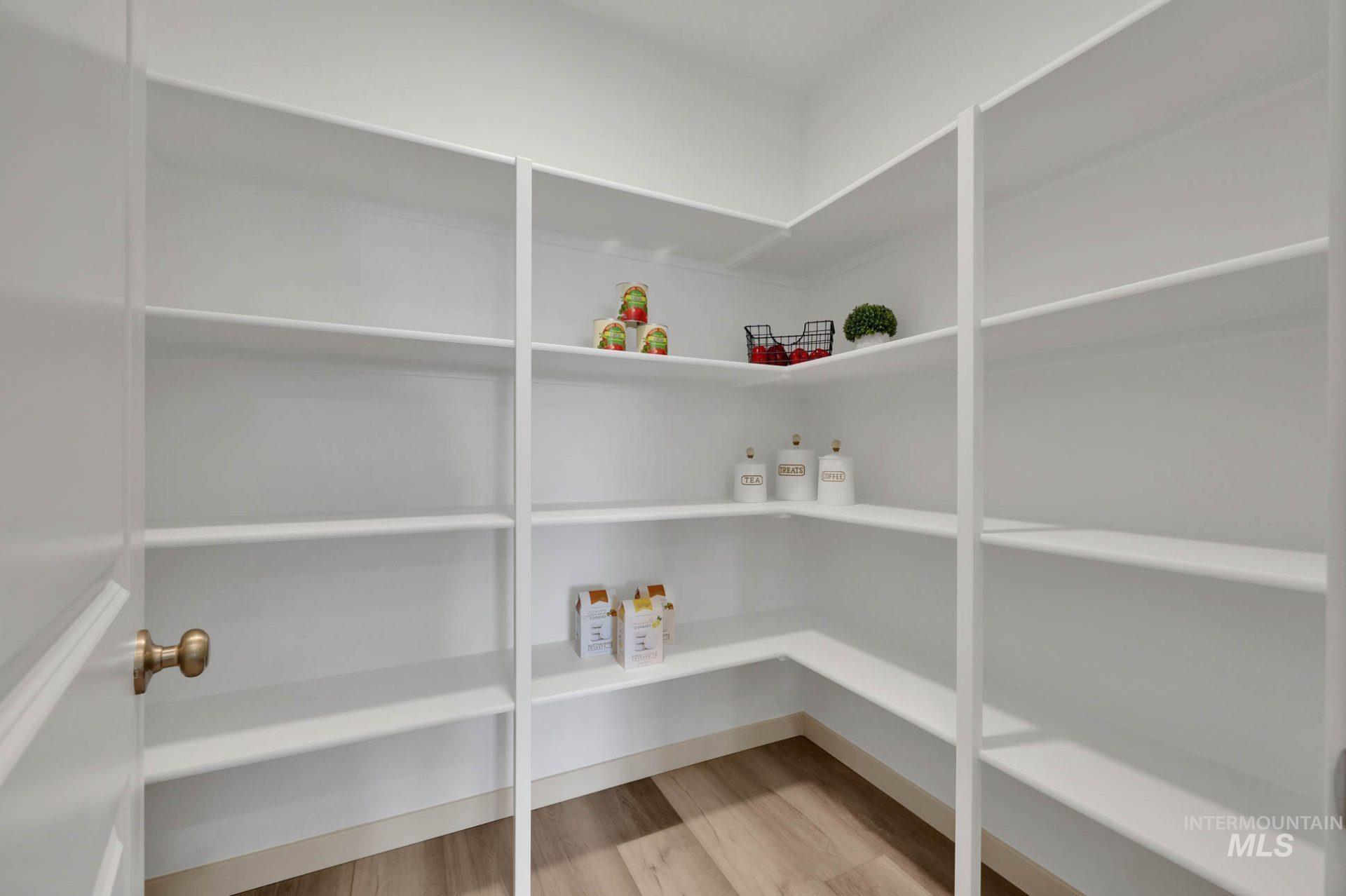 5039 E Pepper St, Nampa, Idaho 83686, 4 Bedrooms, 3 Bathrooms, Residential For Sale, Price $484,990, 98968797