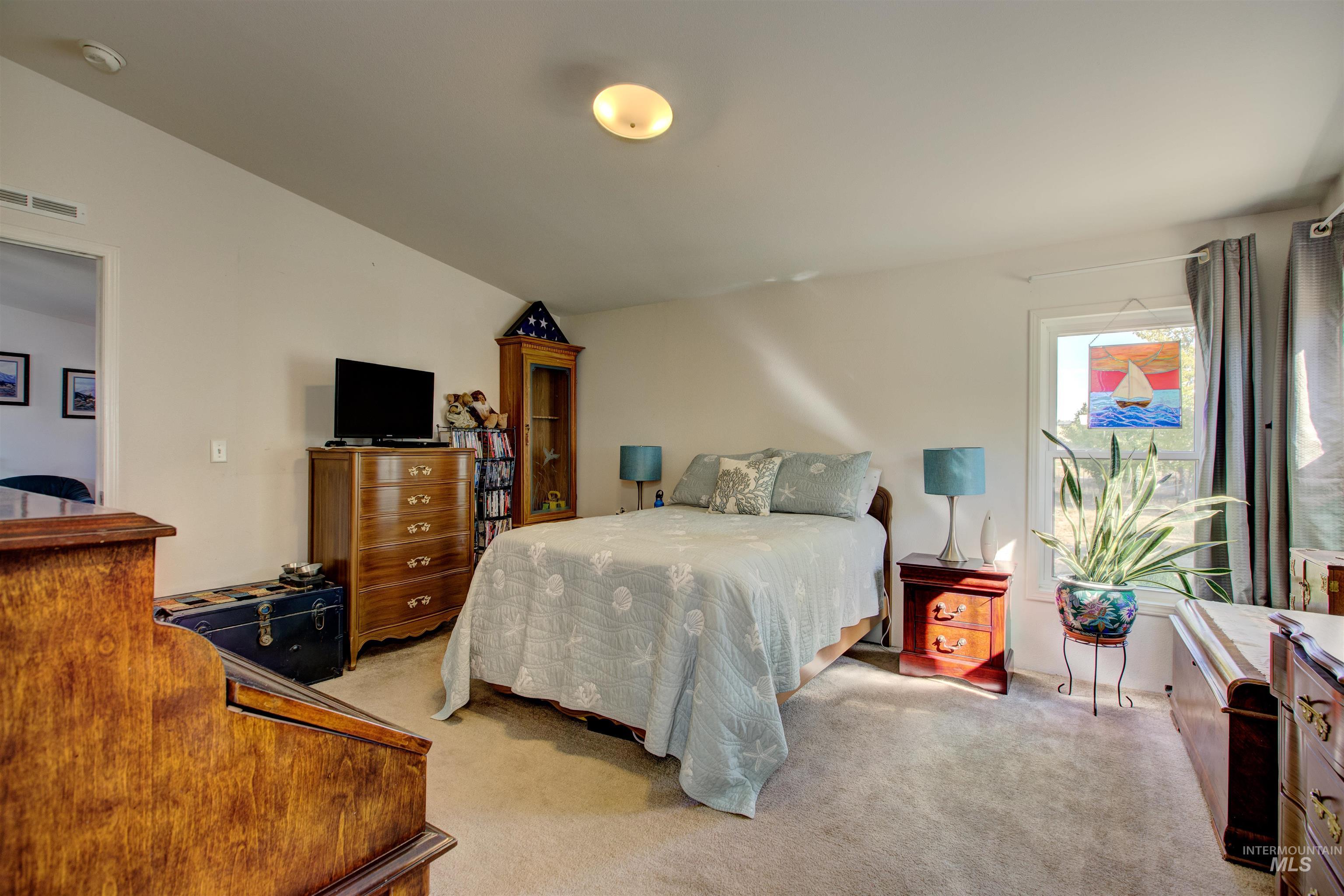 7687 Winter Horses Dr, Middleton, Idaho 83644, 4 Bedrooms, 3 Bathrooms, Residential For Sale, Price $575,000, 98968799