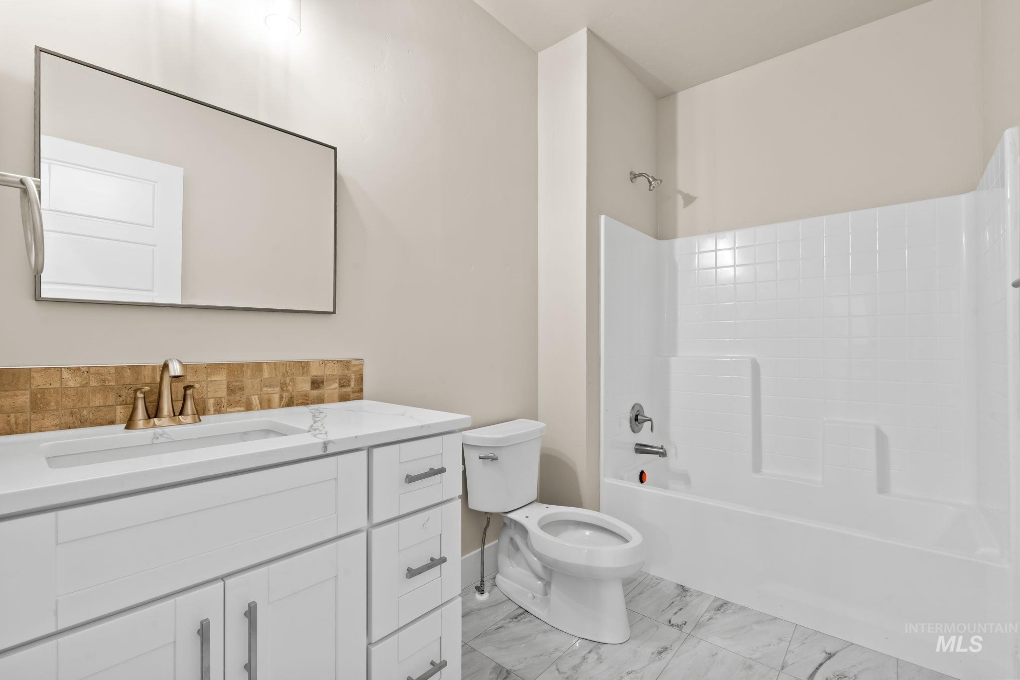 780 S 3rd St, Mountain Home, Idaho 83647, 3 Bedrooms, 2 Bathrooms, Residential For Sale, Price $345,000, 98968800