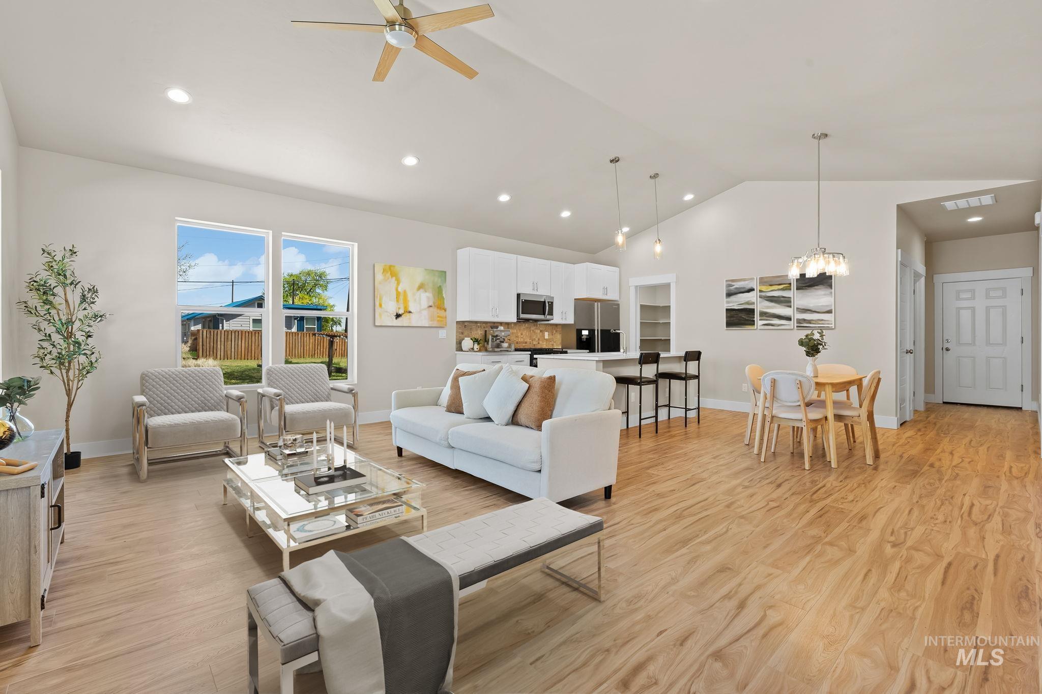 780 S 3rd St, Mountain Home, Idaho 83647, 3 Bedrooms, 2 Bathrooms, Residential For Sale, Price $345,000, 98968800