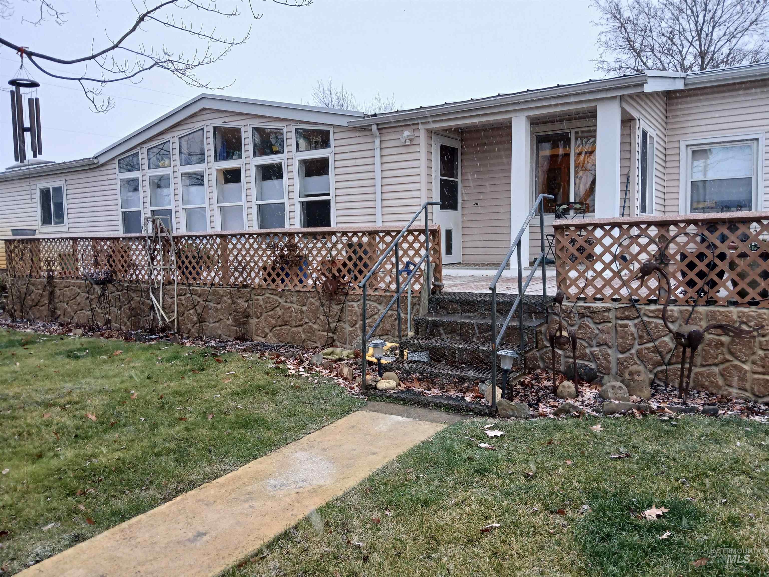 View of front of home with a front lawn