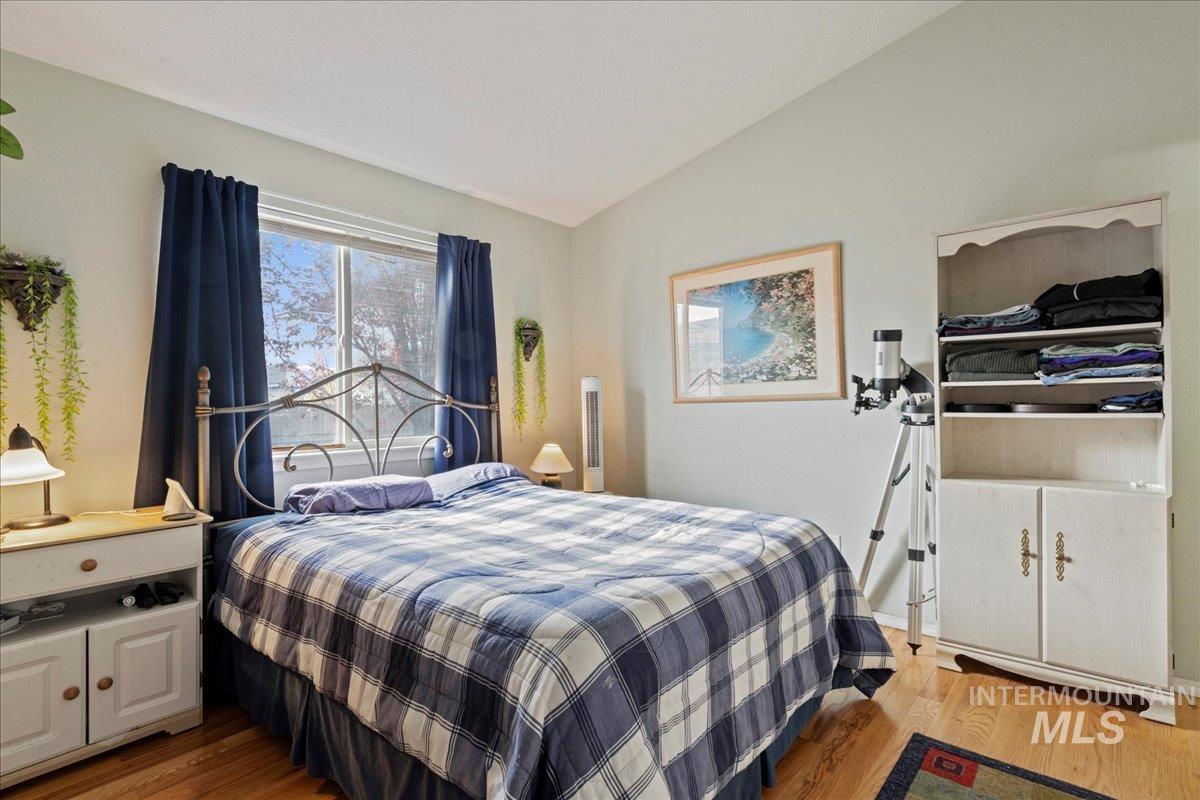 1393 W Topanga Ct, Kuna, Idaho 83634, 3 Bedrooms, 2 Bathrooms, Residential For Sale, Price $330,000, 98968840