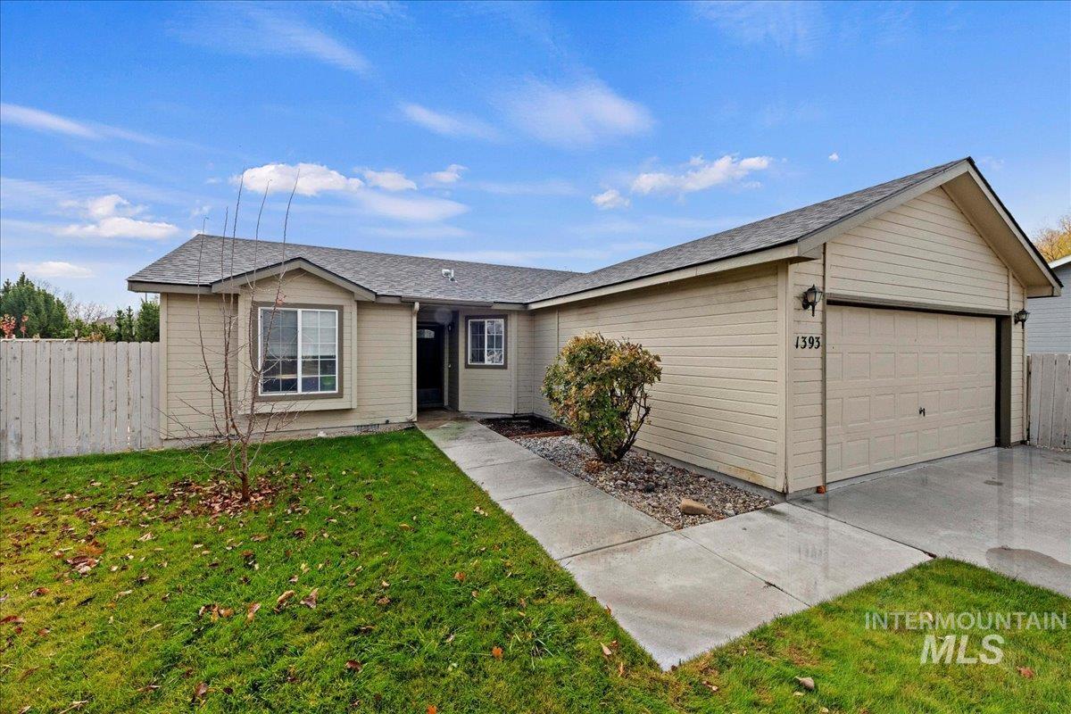 1393 W Topanga Ct, Kuna, Idaho 83634, 3 Bedrooms, 2 Bathrooms, Residential For Sale, Price $330,000, 98968840