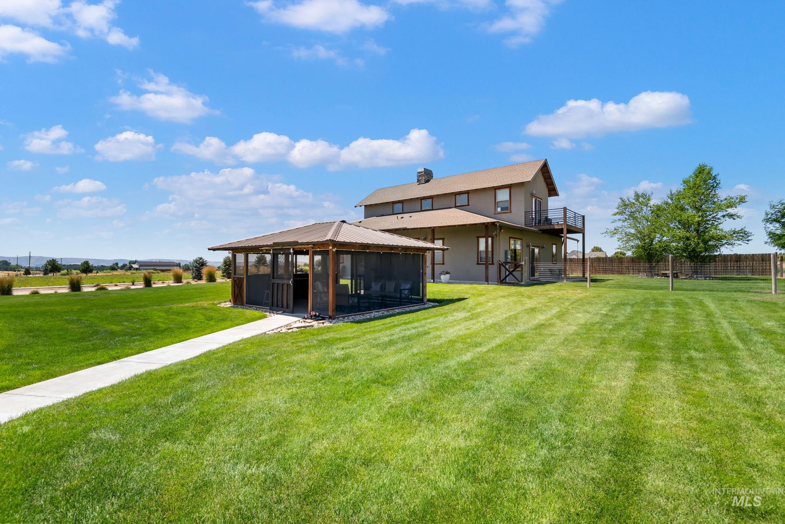 900 Robin Ln, Emmett, Idaho 83617, 3 Bedrooms, 3 Bathrooms, Residential For Sale, Price $1,749,500, 98968844