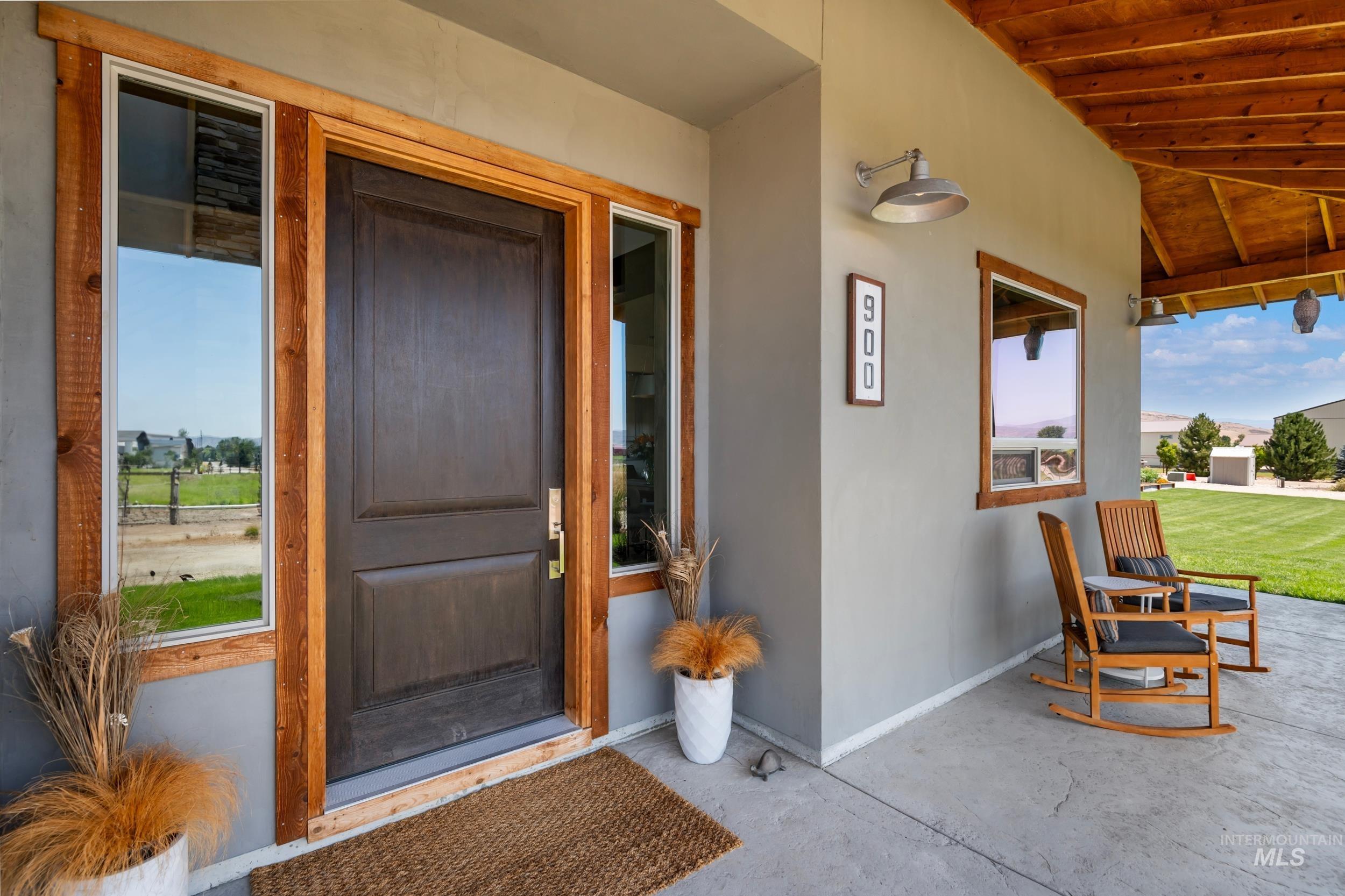 900 Robin Ln, Emmett, Idaho 83617, 3 Bedrooms, 3 Bathrooms, Residential For Sale, Price $1,749,500, 98968844