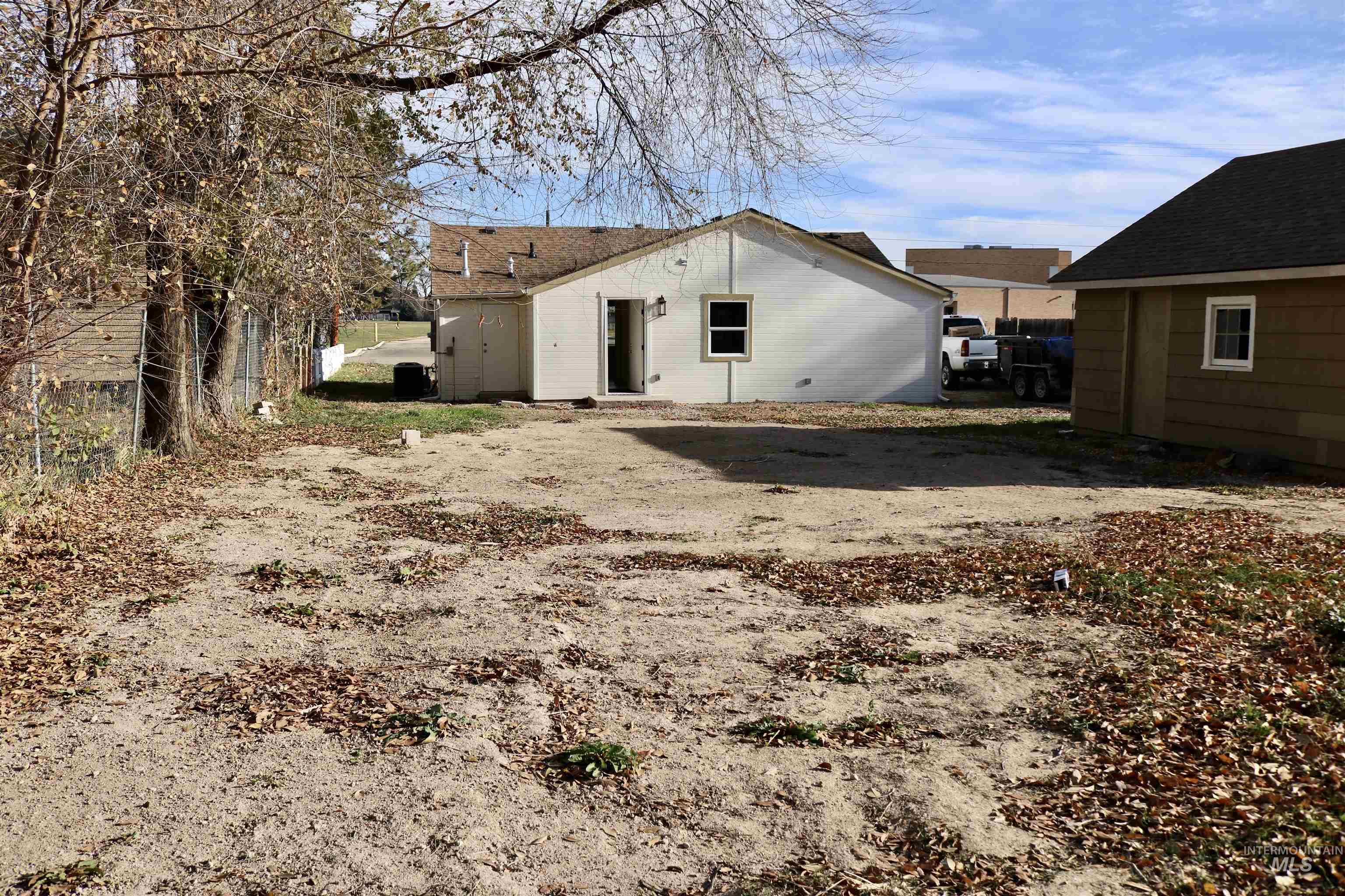 415 Mason, Nampa, Idaho 83686, 3 Bedrooms, 1.5 Bathrooms, Residential For Sale, Price $334,000, 98968848