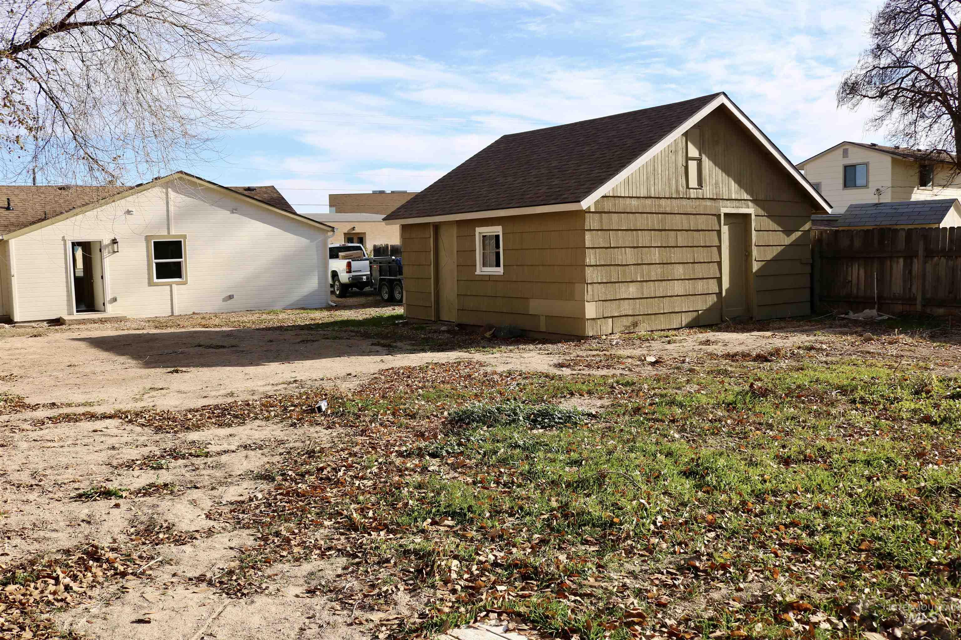 415 Mason, Nampa, Idaho 83686, 3 Bedrooms, 1.5 Bathrooms, Residential For Sale, Price $334,000, 98968848