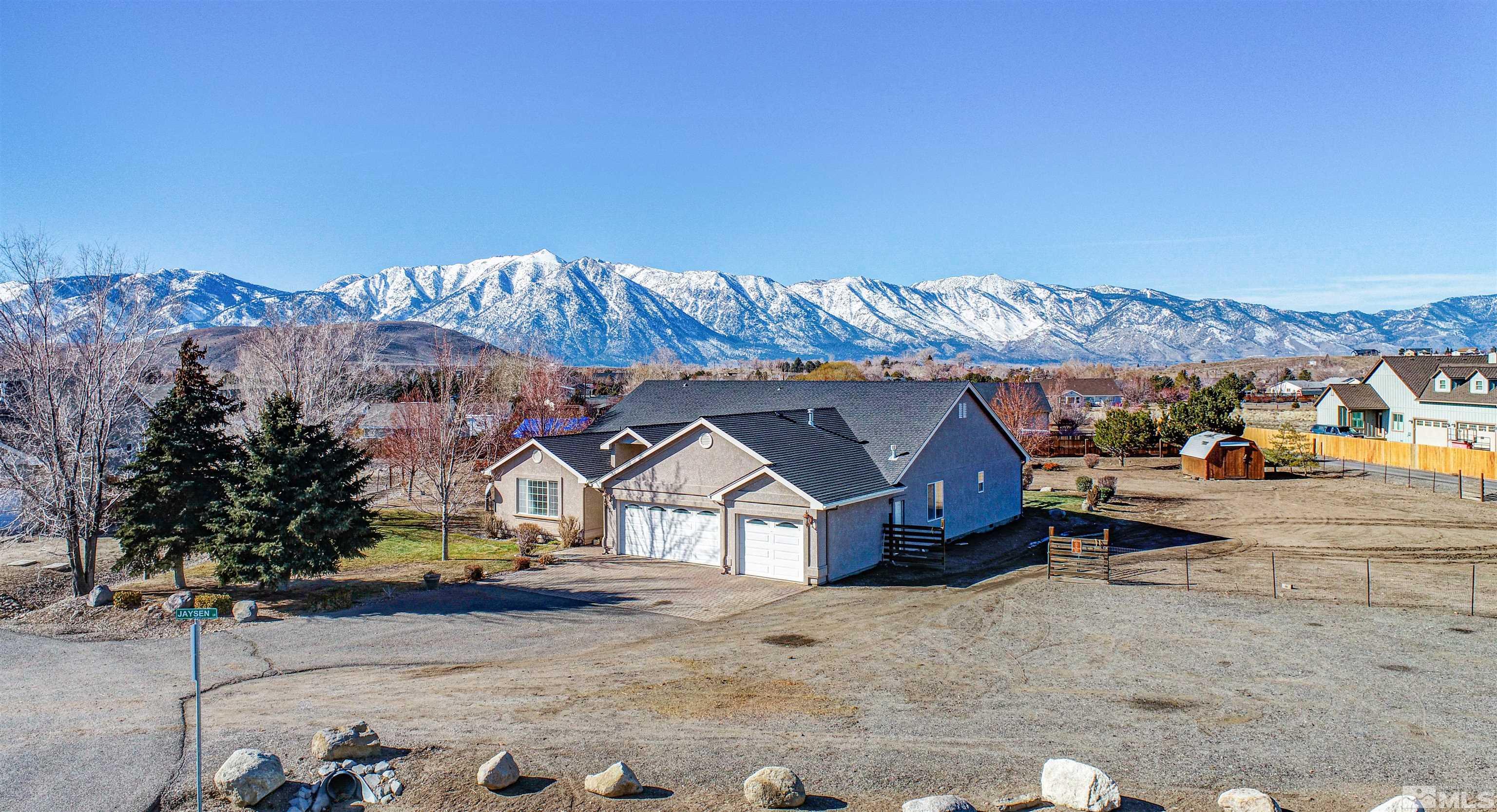 INTERO Lococo Real Estate Group Gardnerville, NV 7757835330