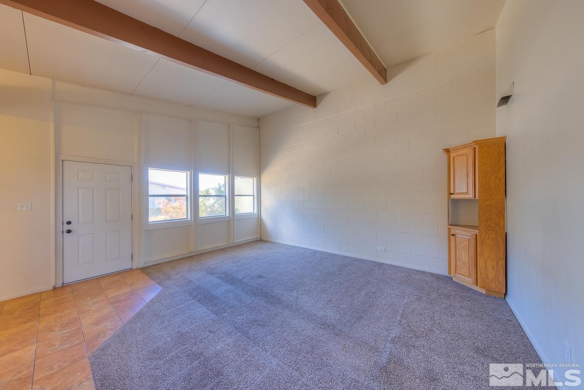 Photo #5: 230012032 Listing 