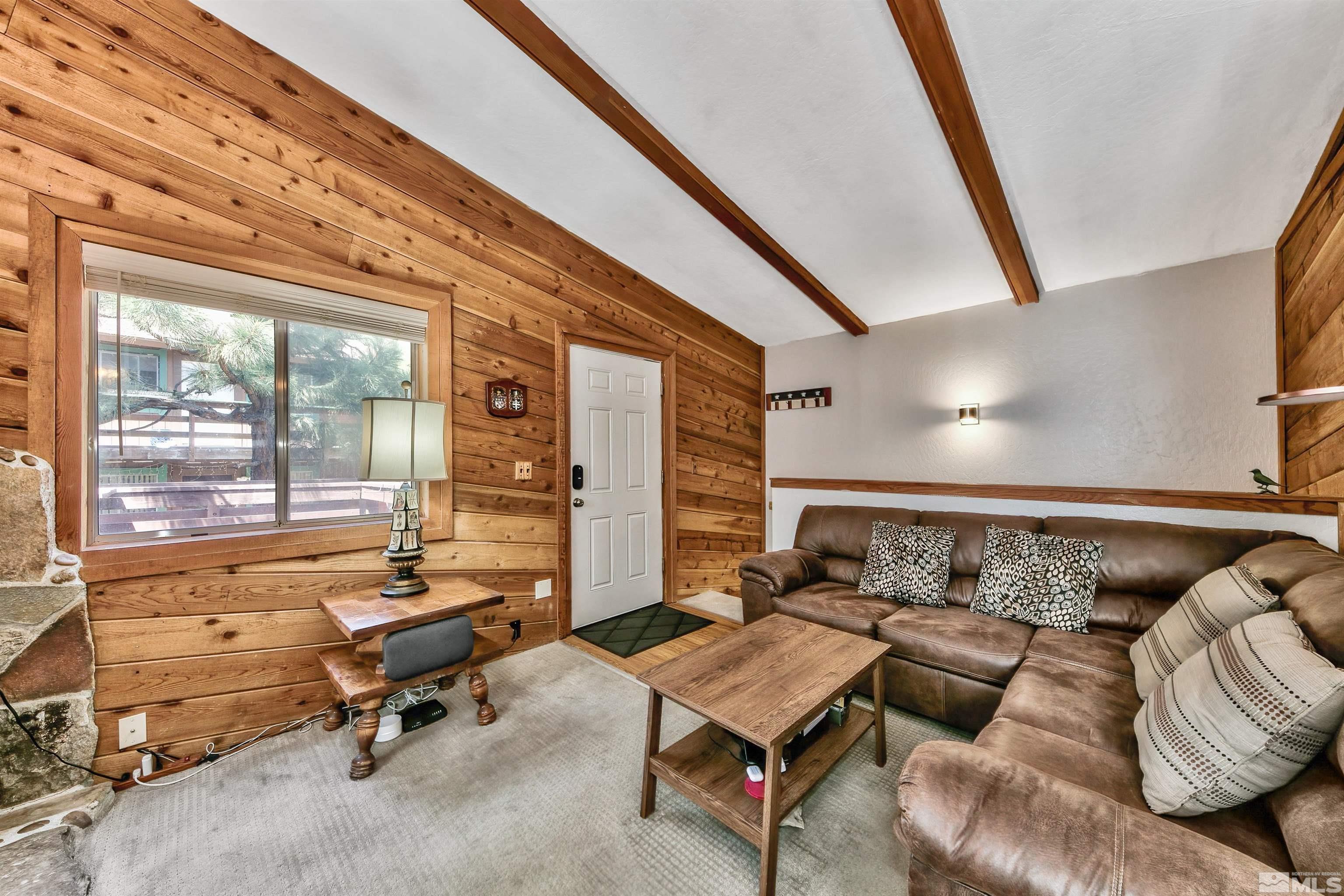 Photo #2: 230012903 Listing 