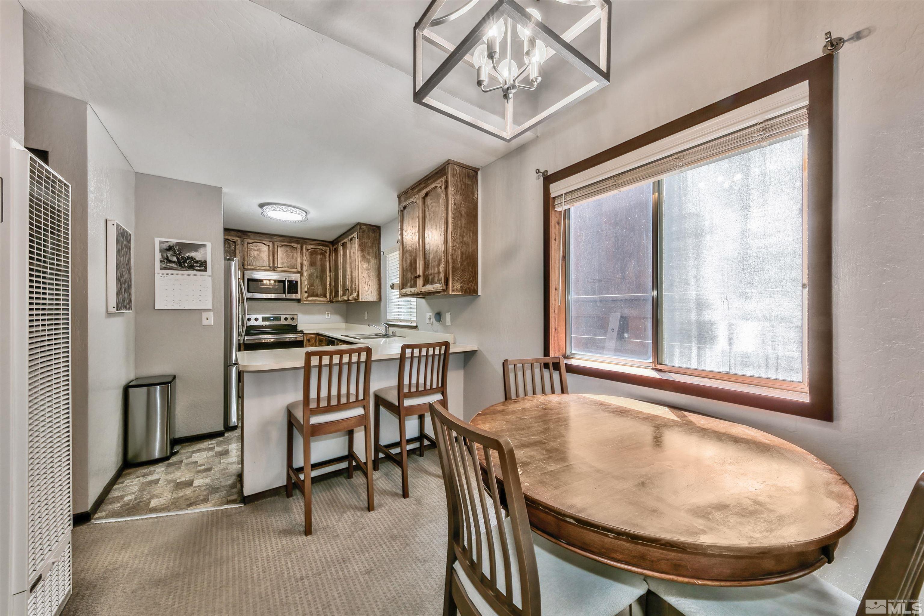 Photo #4: 230012903 Listing 