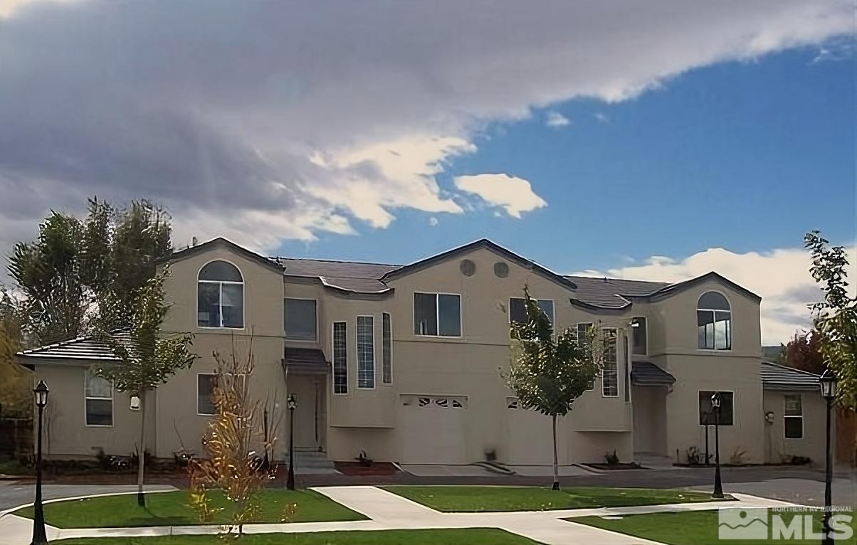 More Details about MLS # 230013916 : 520 WARREN COURT