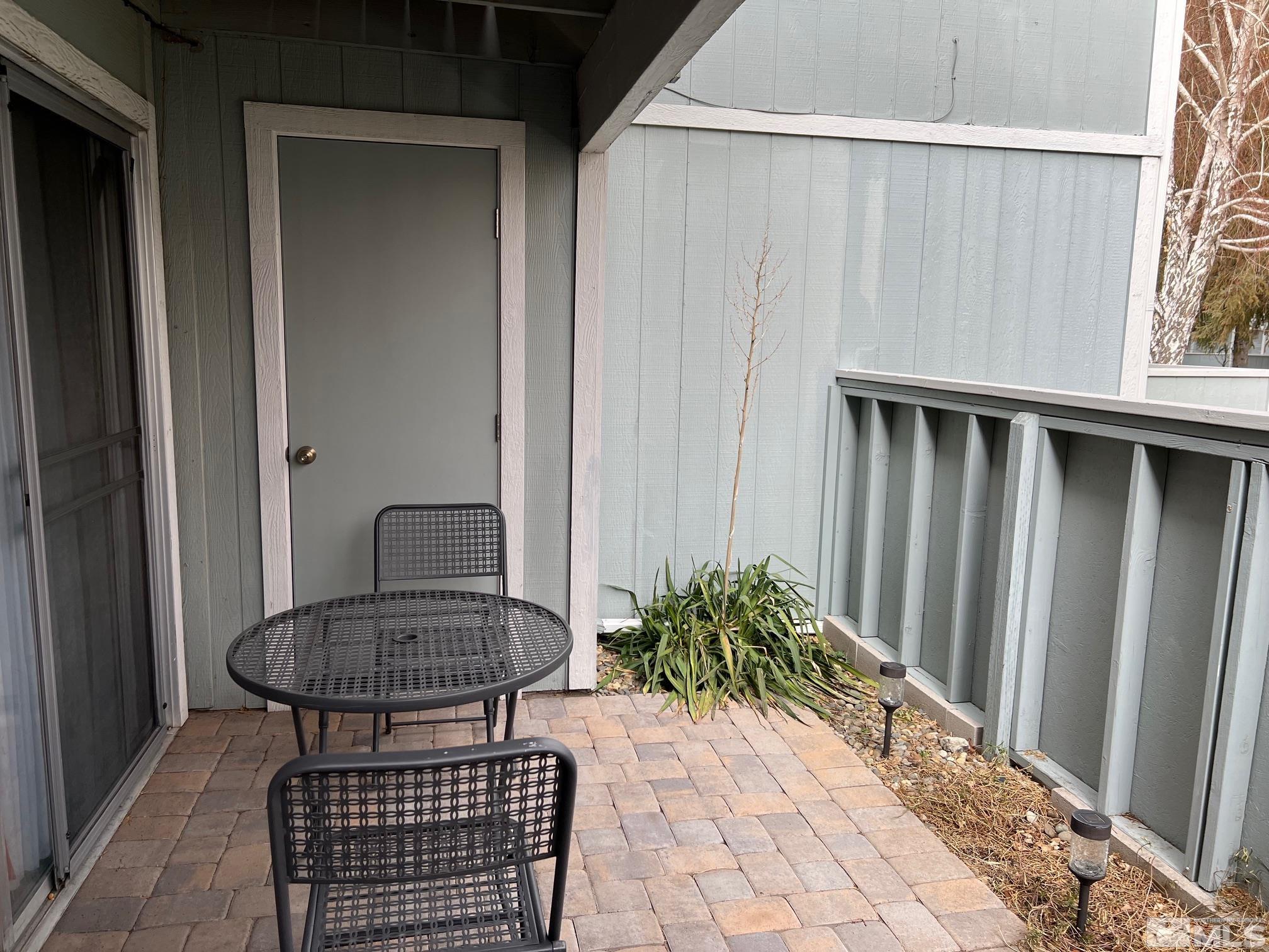 Photo #2: 240000523 Listing 