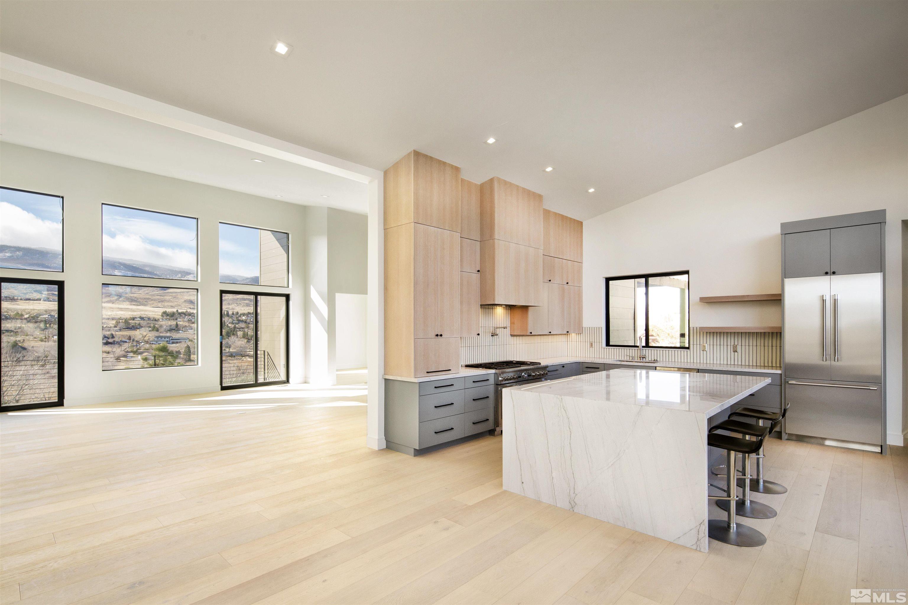 2331 Diamond J Place