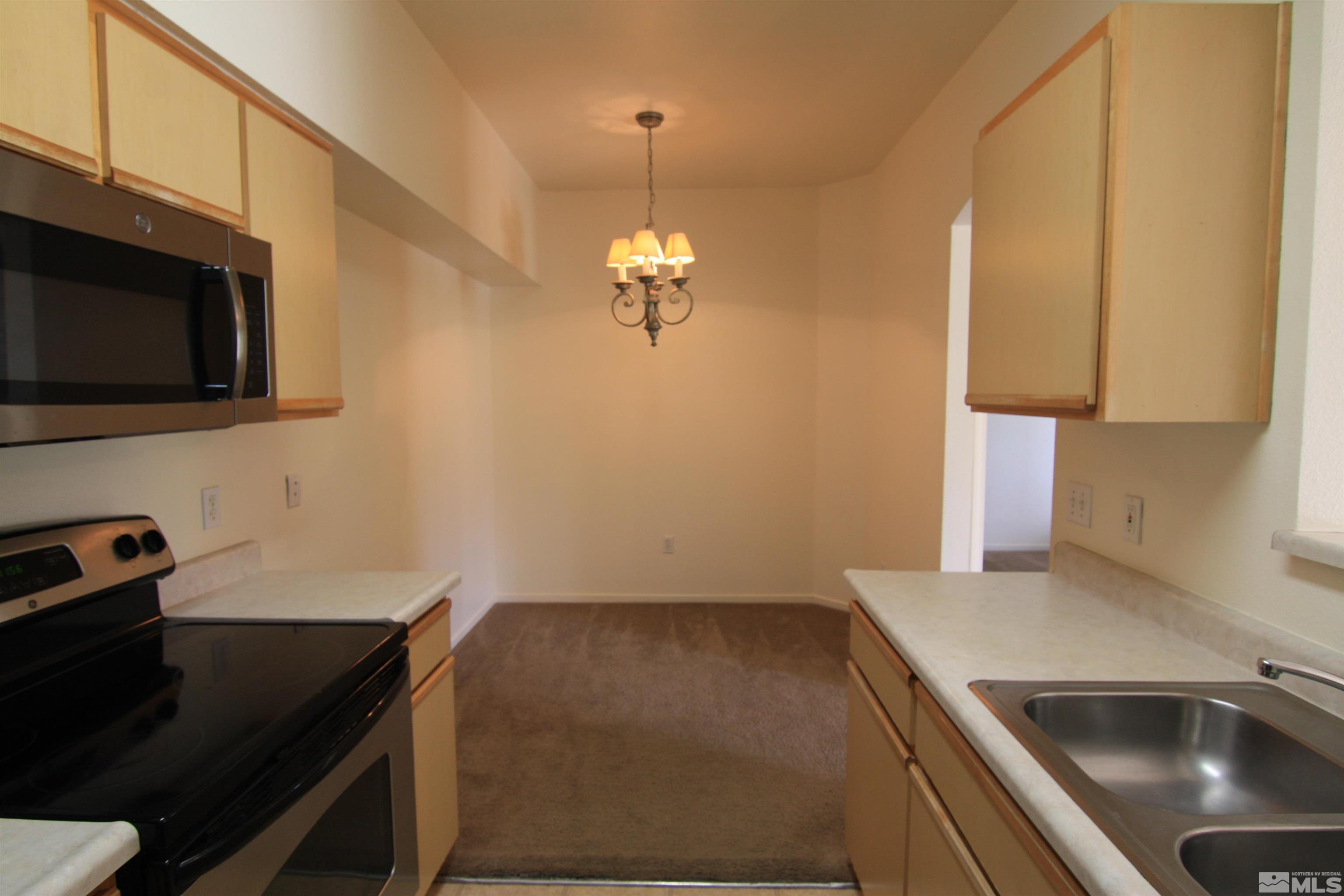 Photo #6: 240001688 Listing 