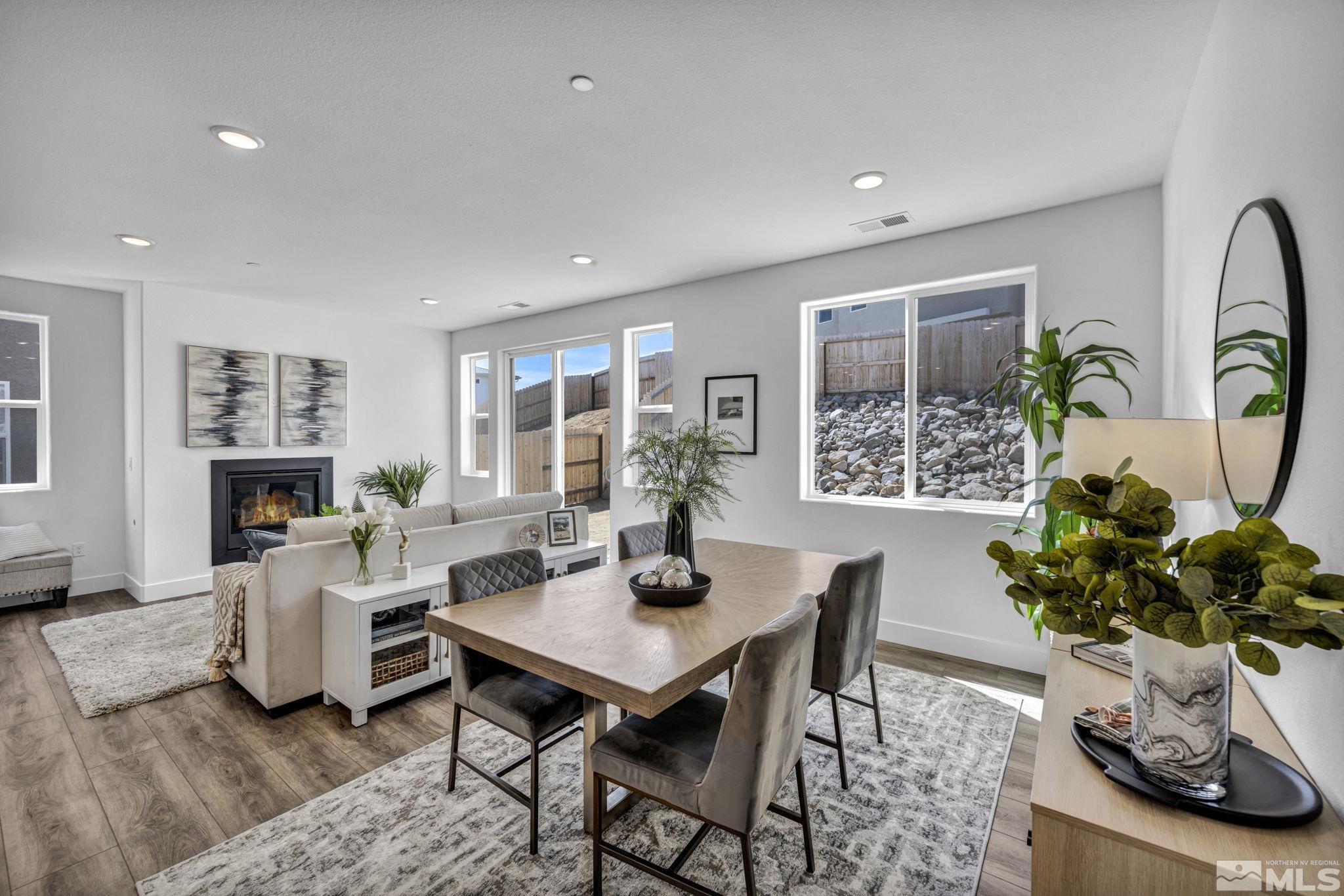 Photo #4: 240002441 Listing 