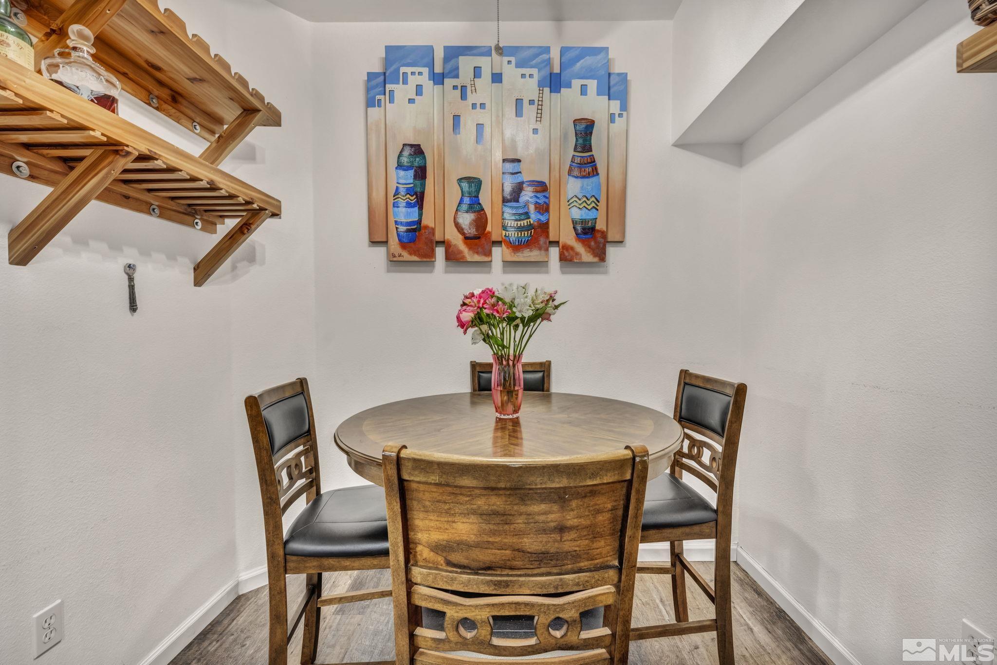 Photo #6: 240003817 Listing 