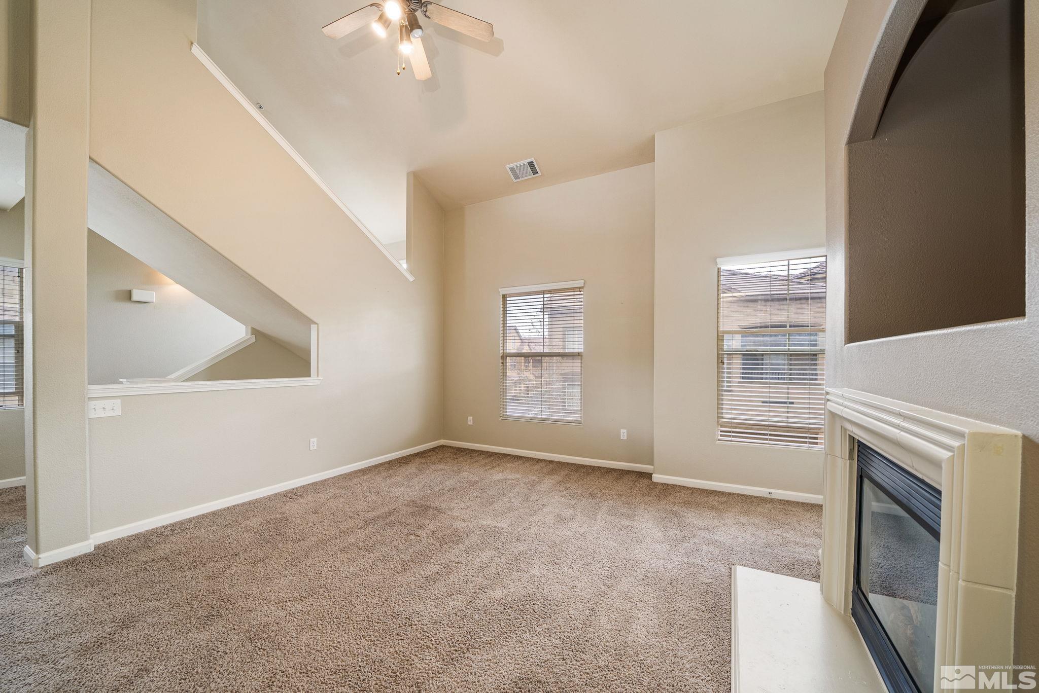 Photo #6: 240004688 Listing 
