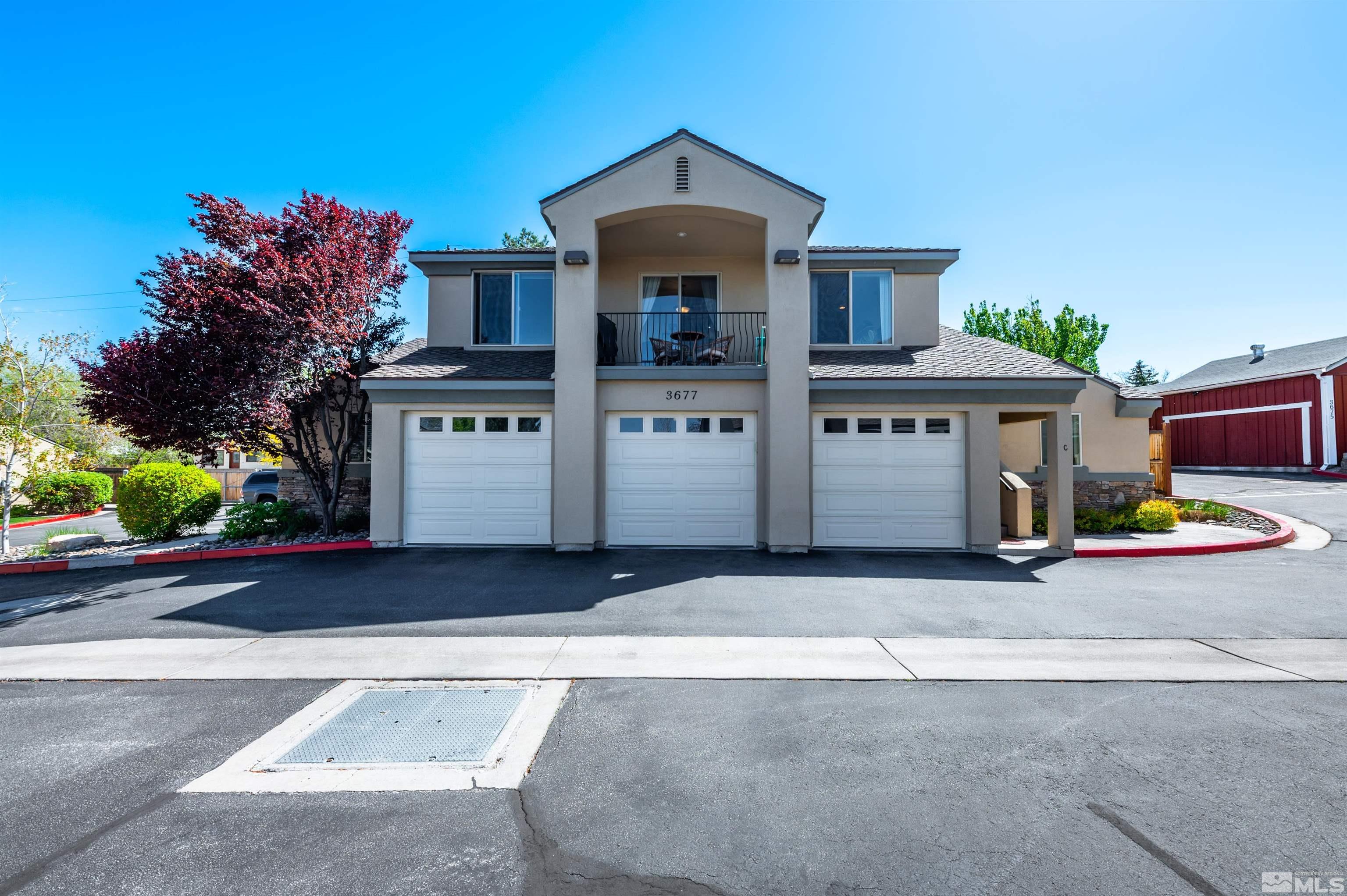 Photo #2: 240004805 Listing 