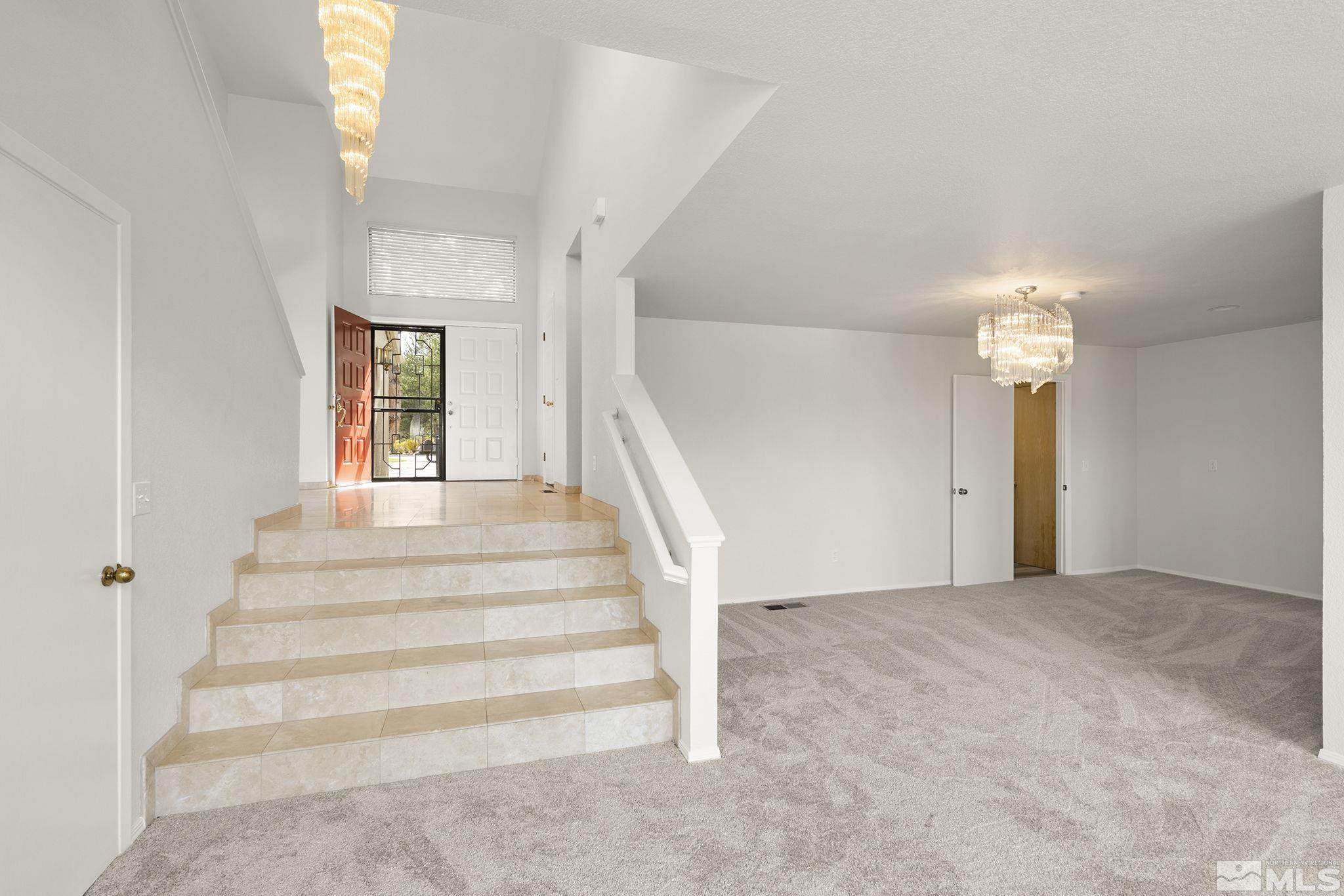 Photo #4: 240004906 Listing 