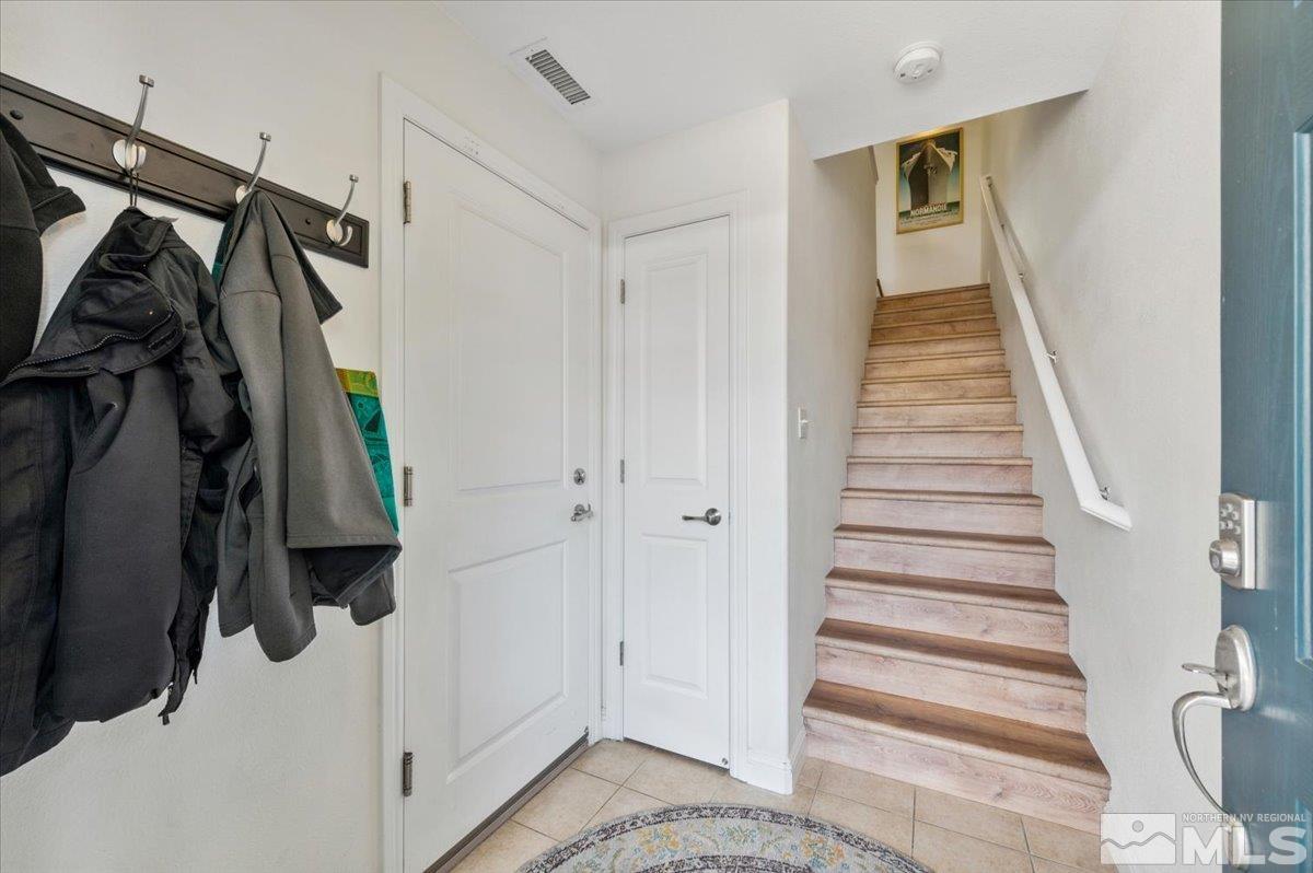 Photo #5: 240005031 Listing 