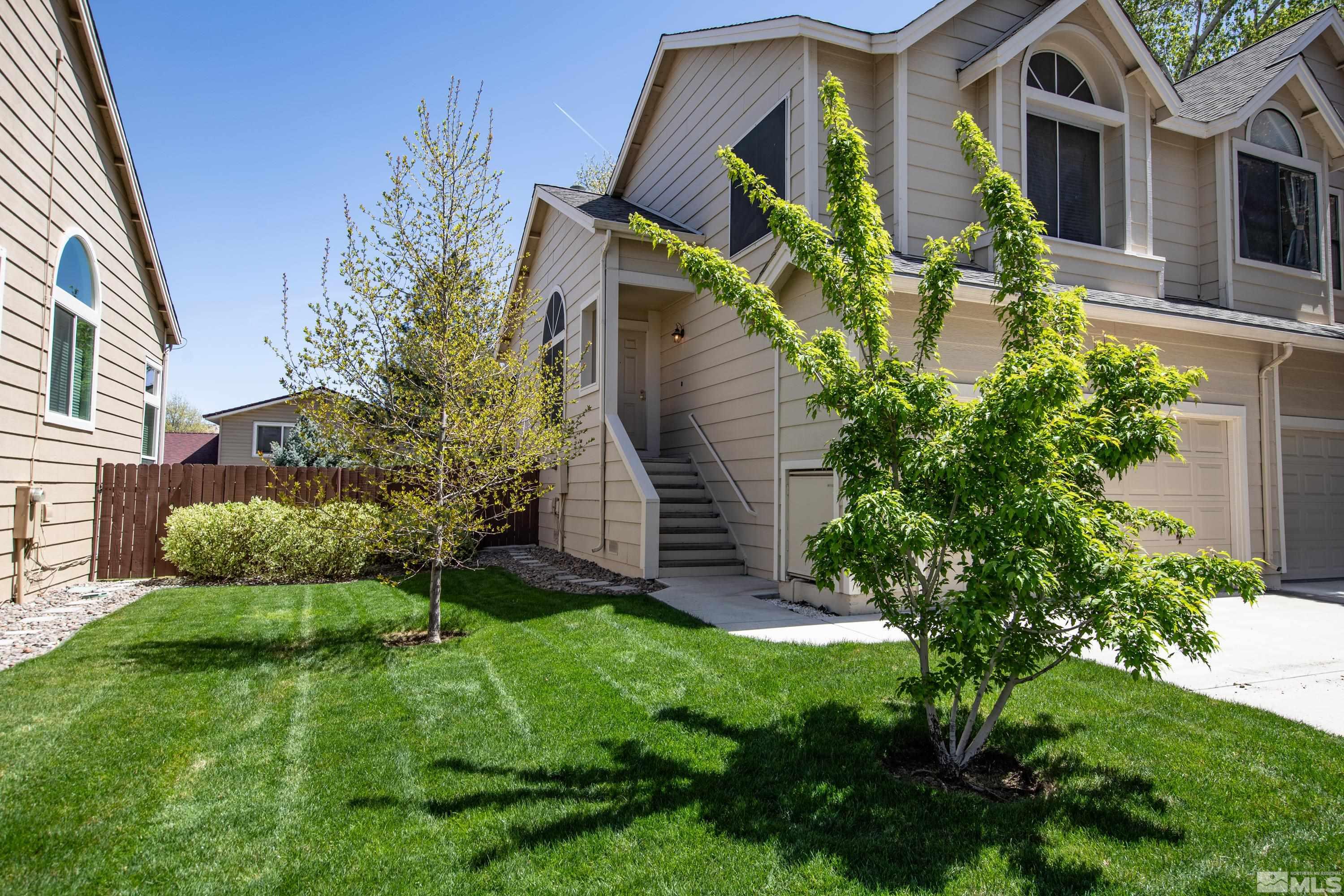 Photo #2: 240005075 Listing 