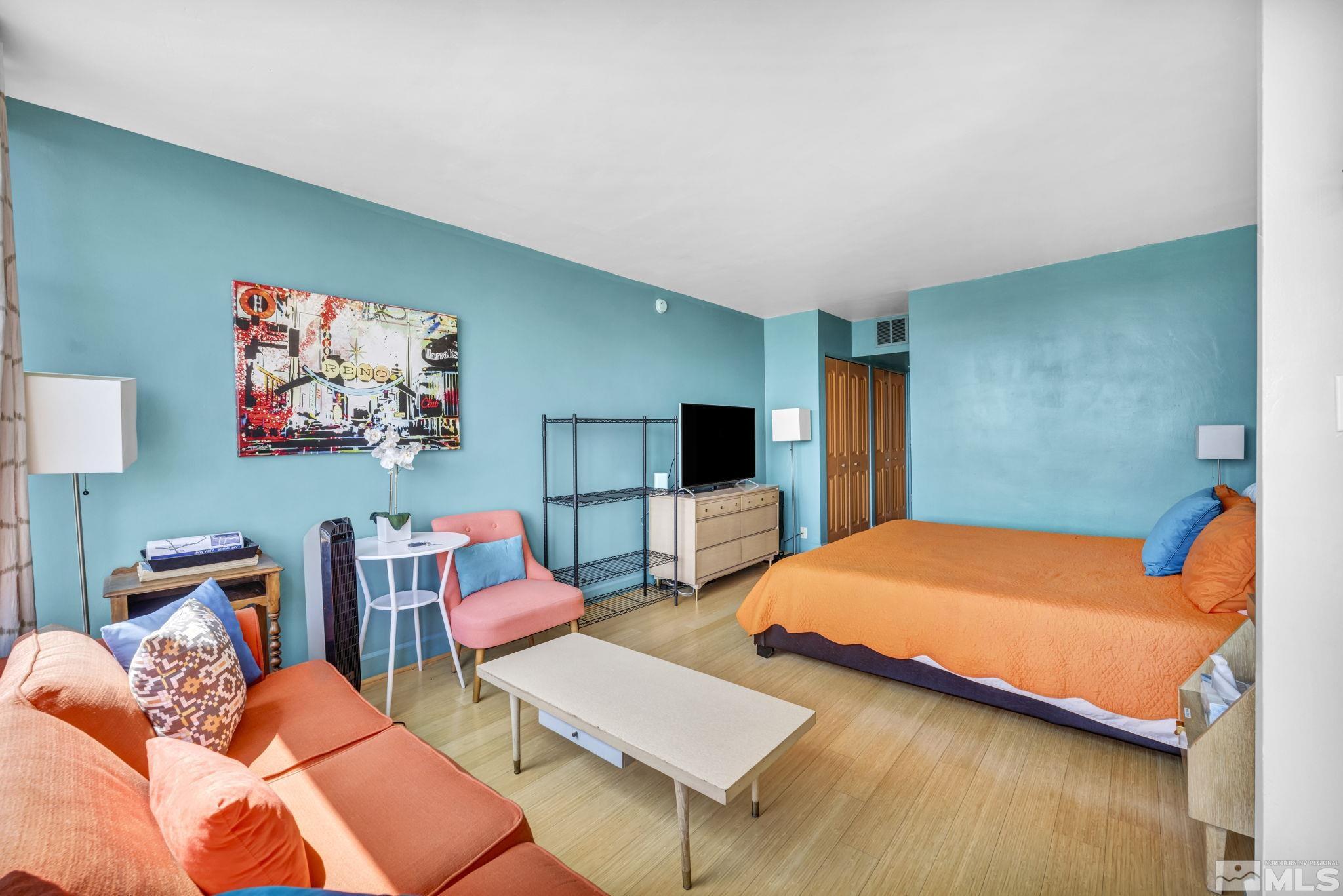 Photo #3: 240005088 Listing 