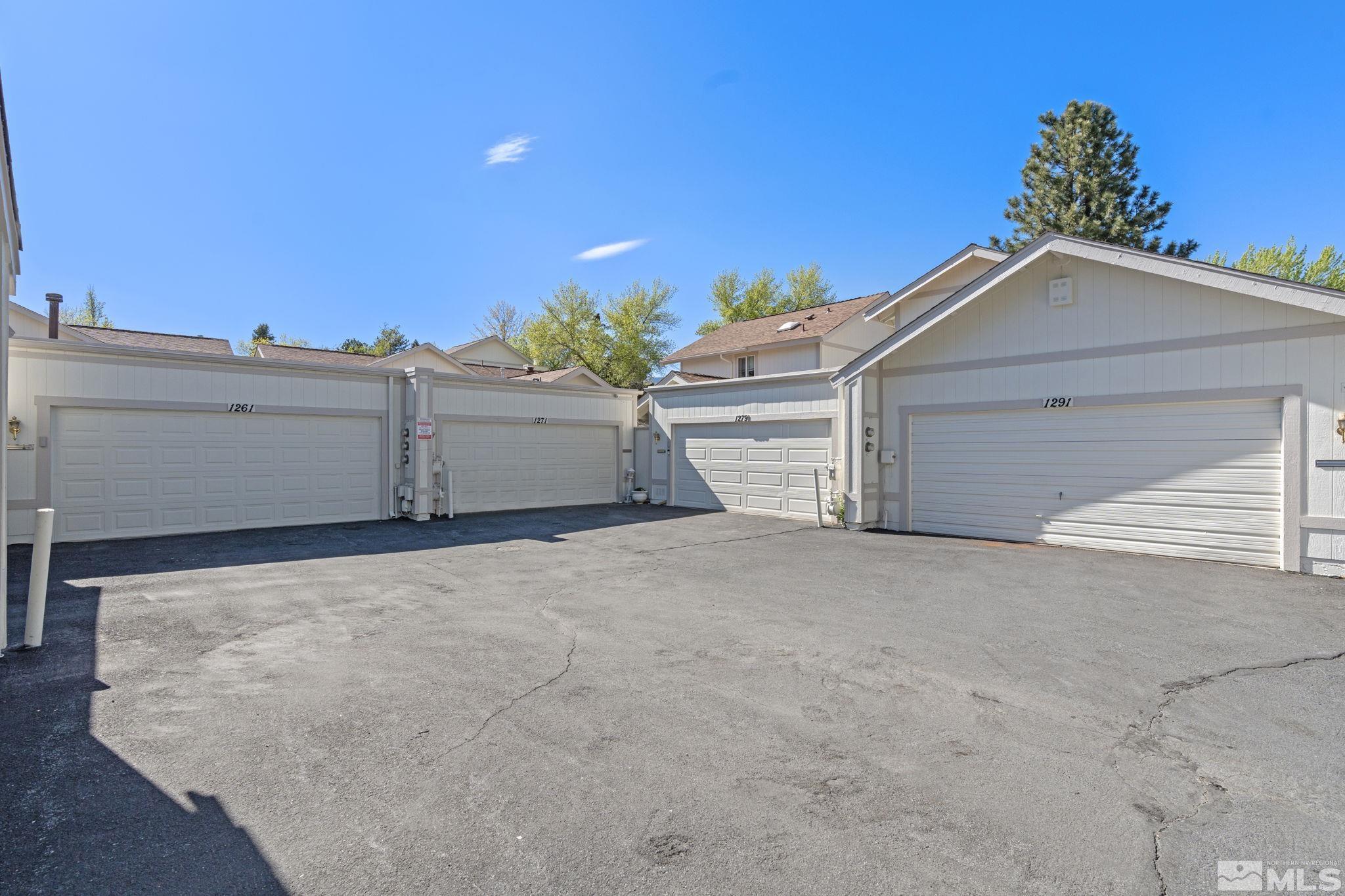 Photo #4: 240005291 Listing 