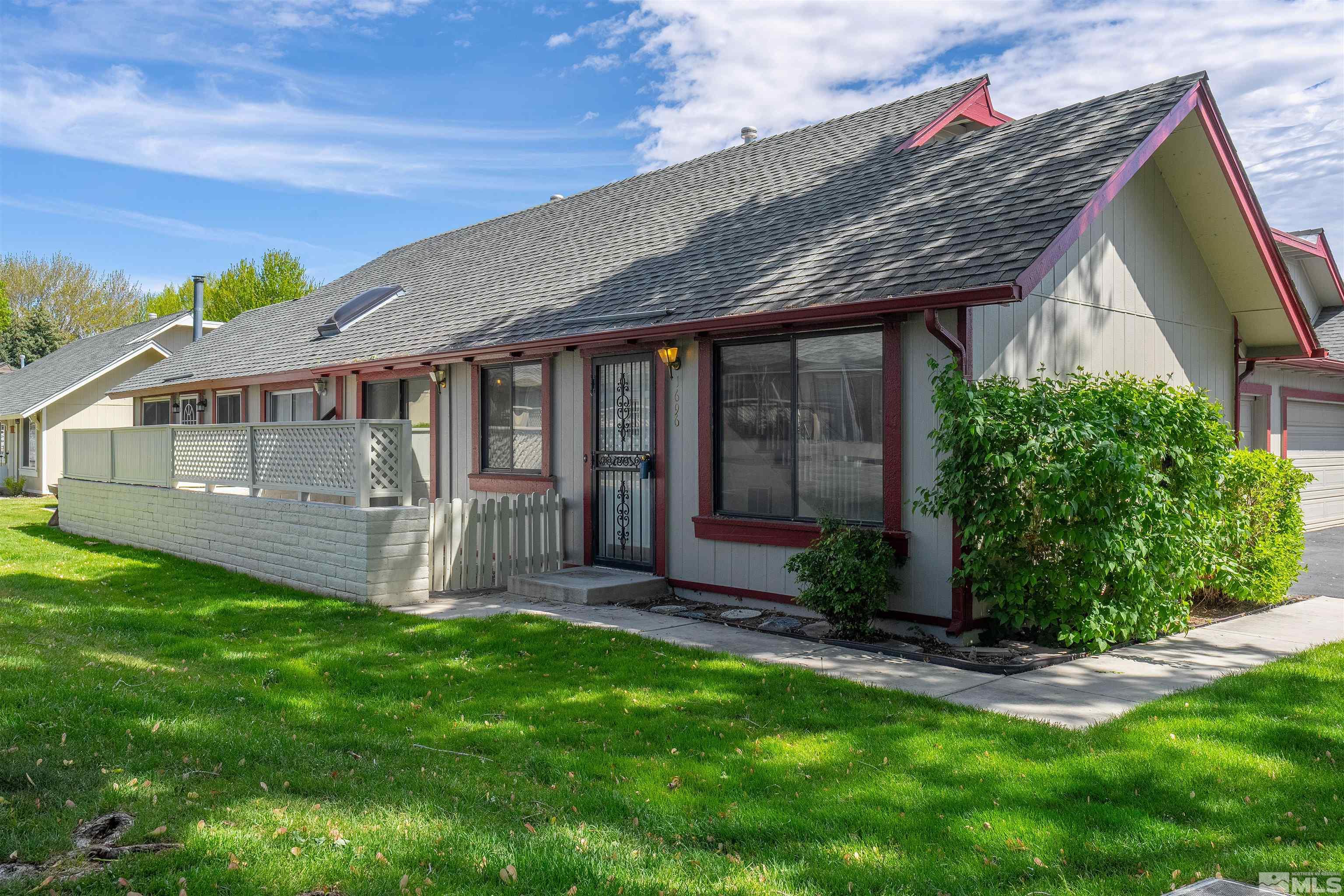 Photo #6: 240005407 Listing 