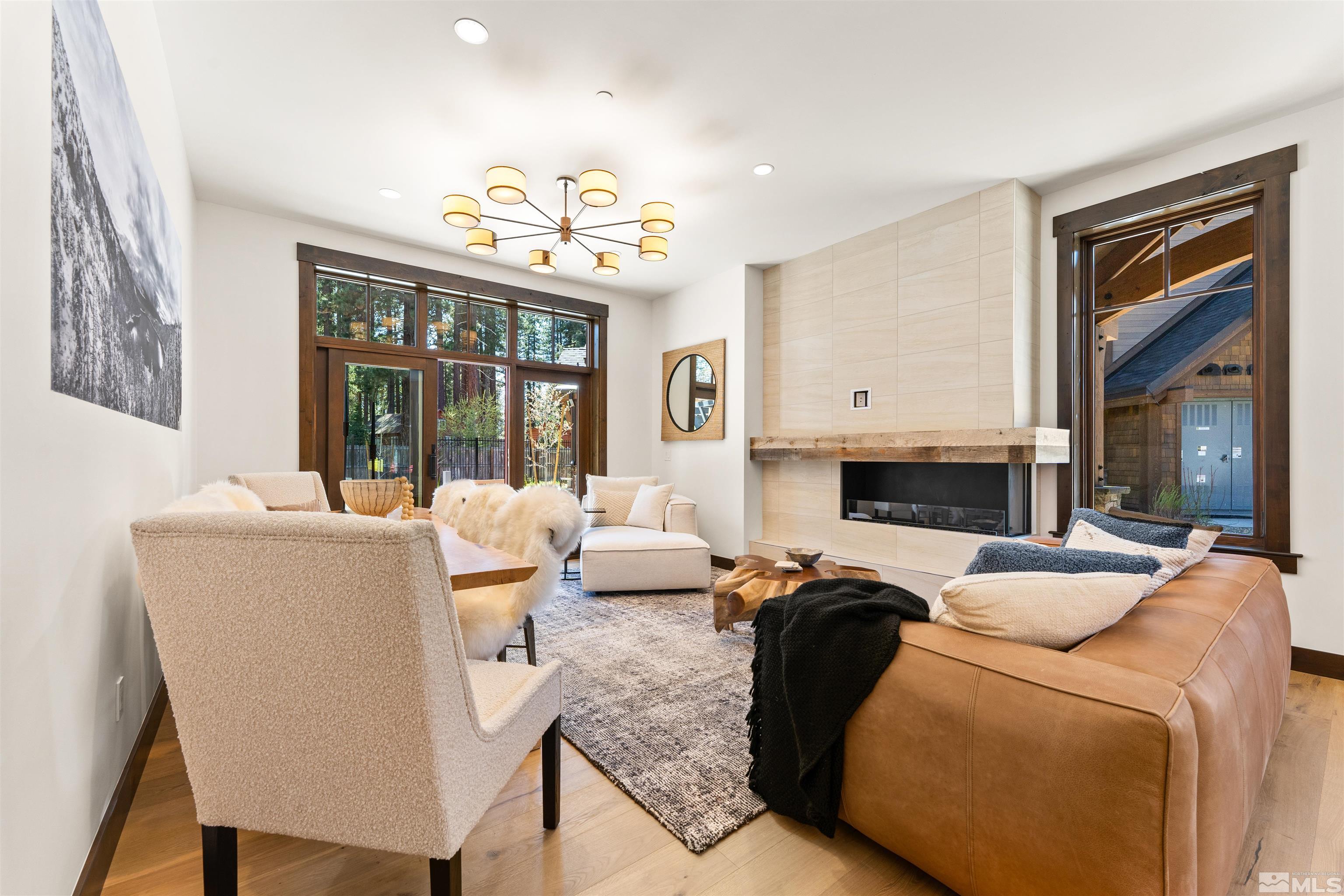 Photo #6: 240005459 Listing 