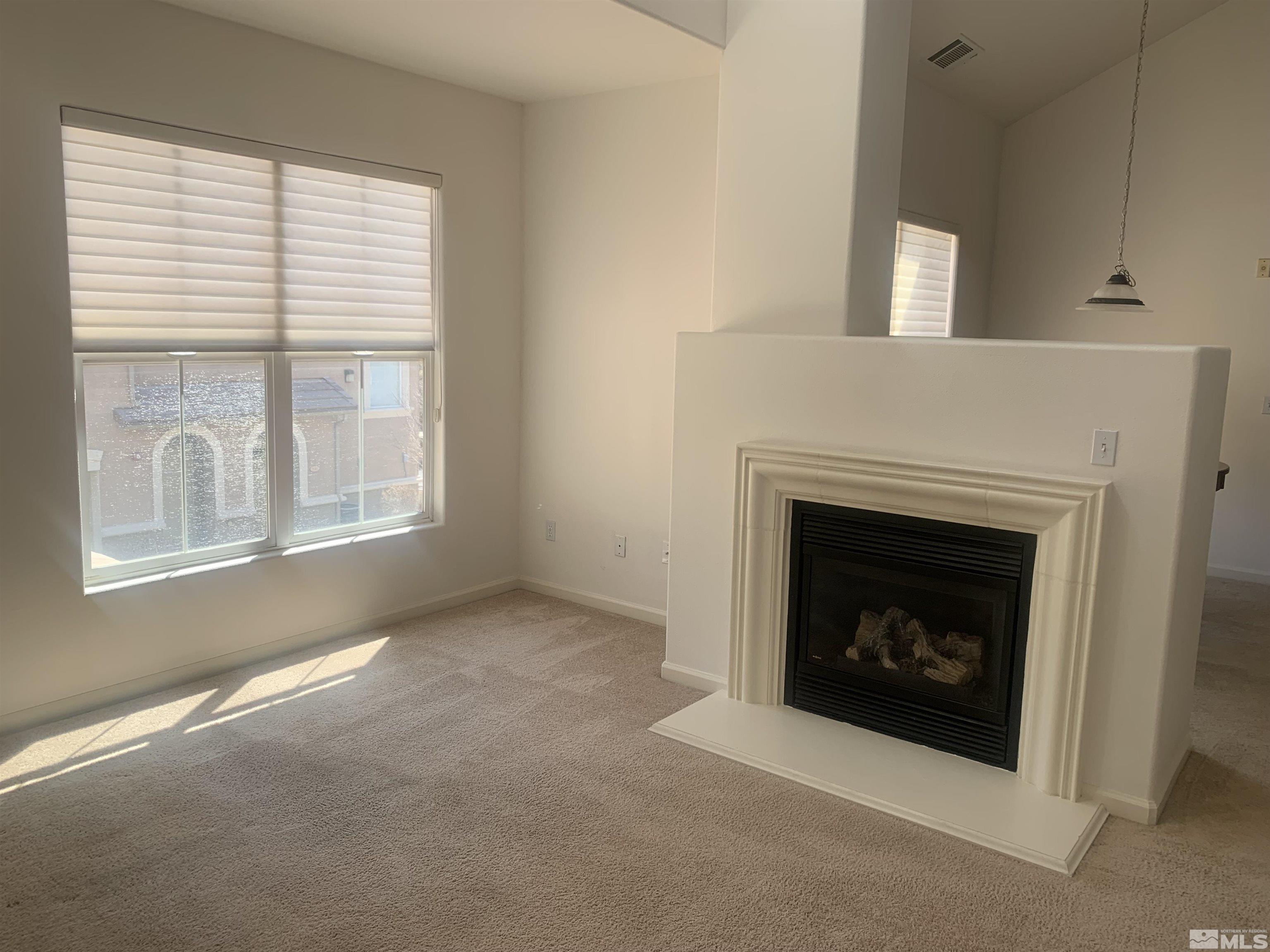 Photo #3: 240005483 Listing 