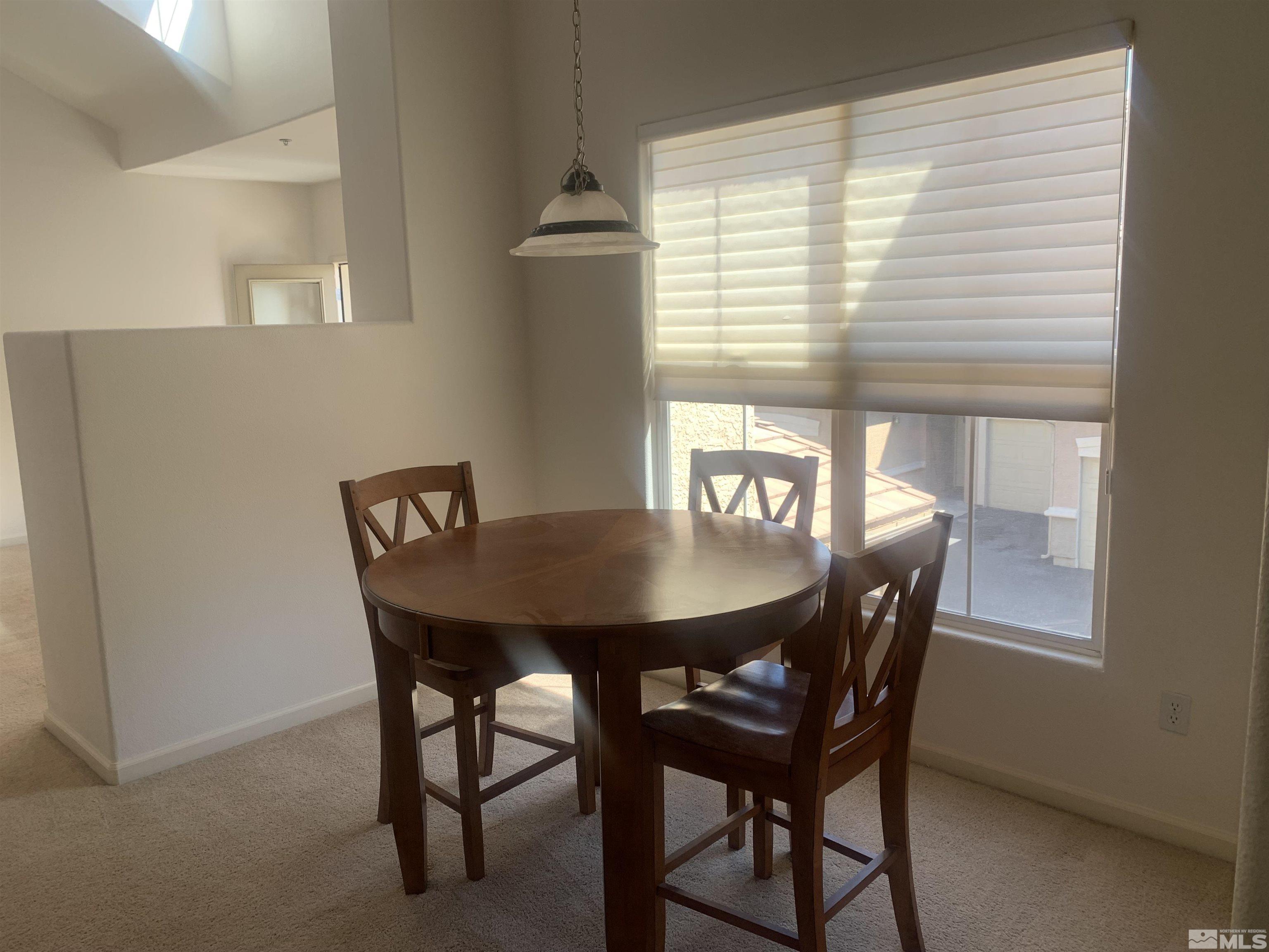 Photo #4: 240005483 Listing 
