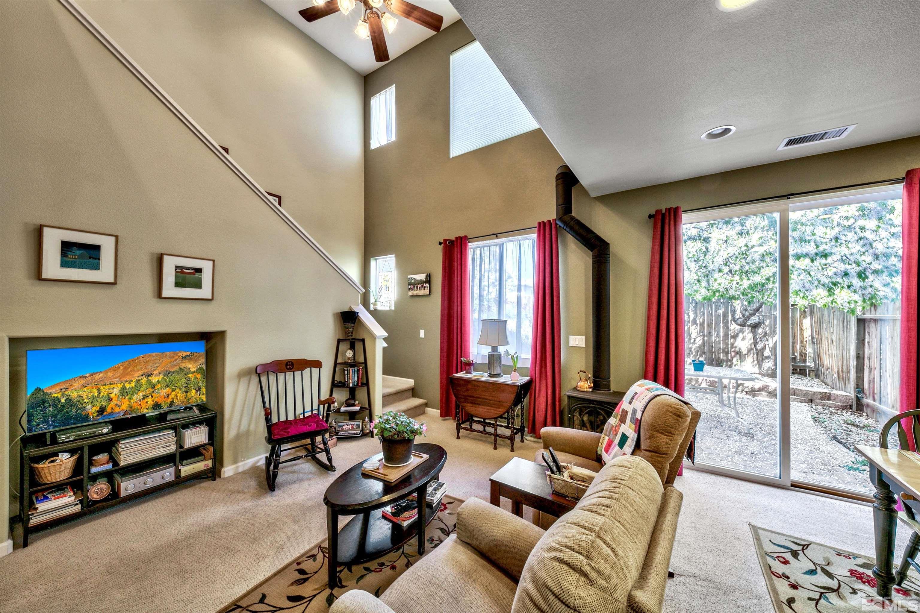 Photo #6: 240005504 Listing 