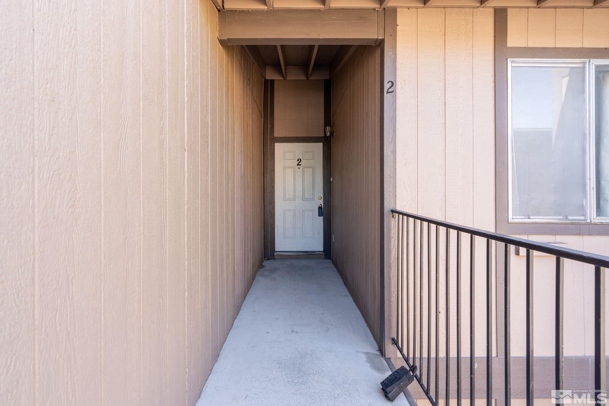 Photo #4: 240005794 Listing 
