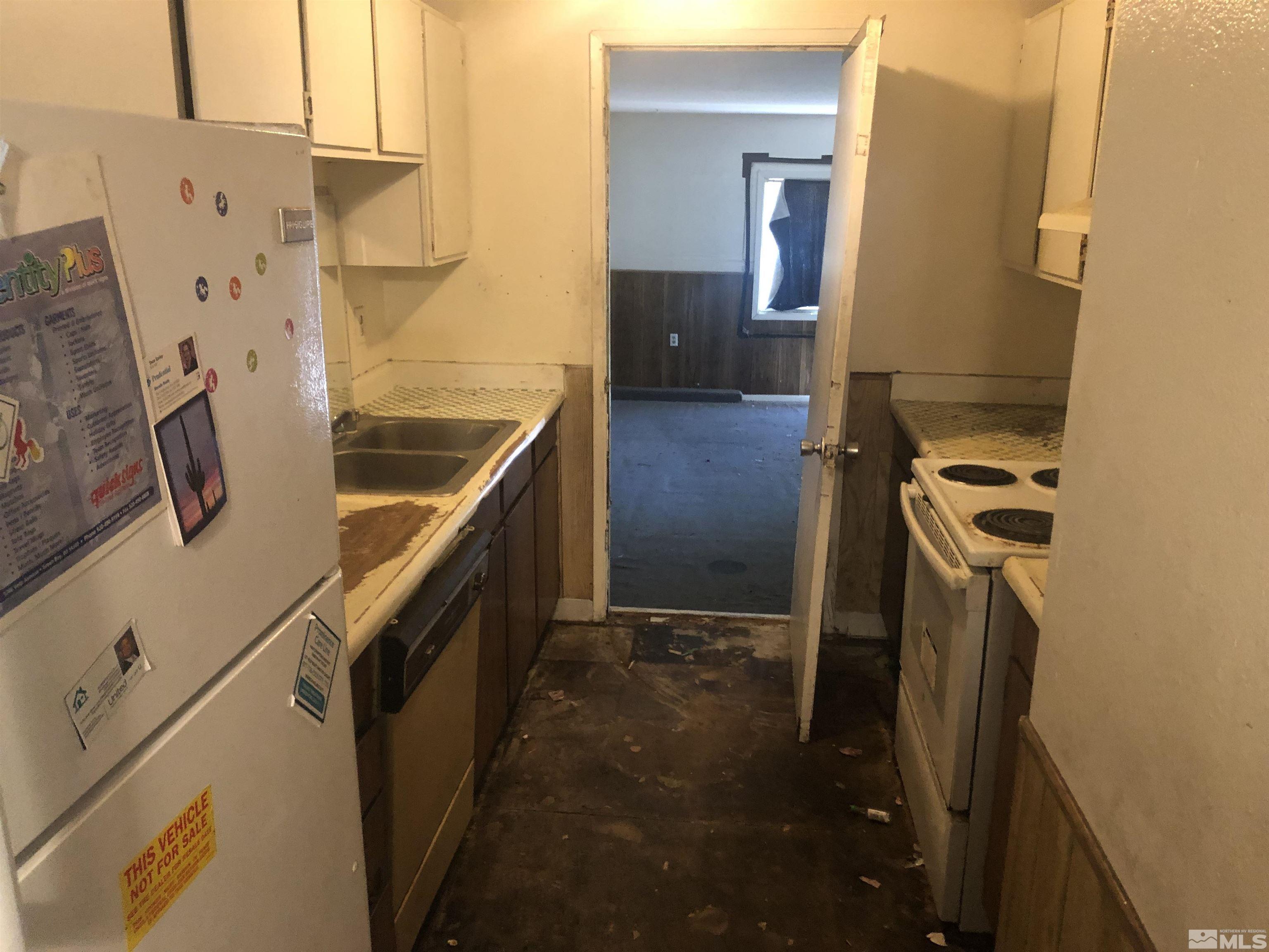 Photo #4: 240005802 Listing 