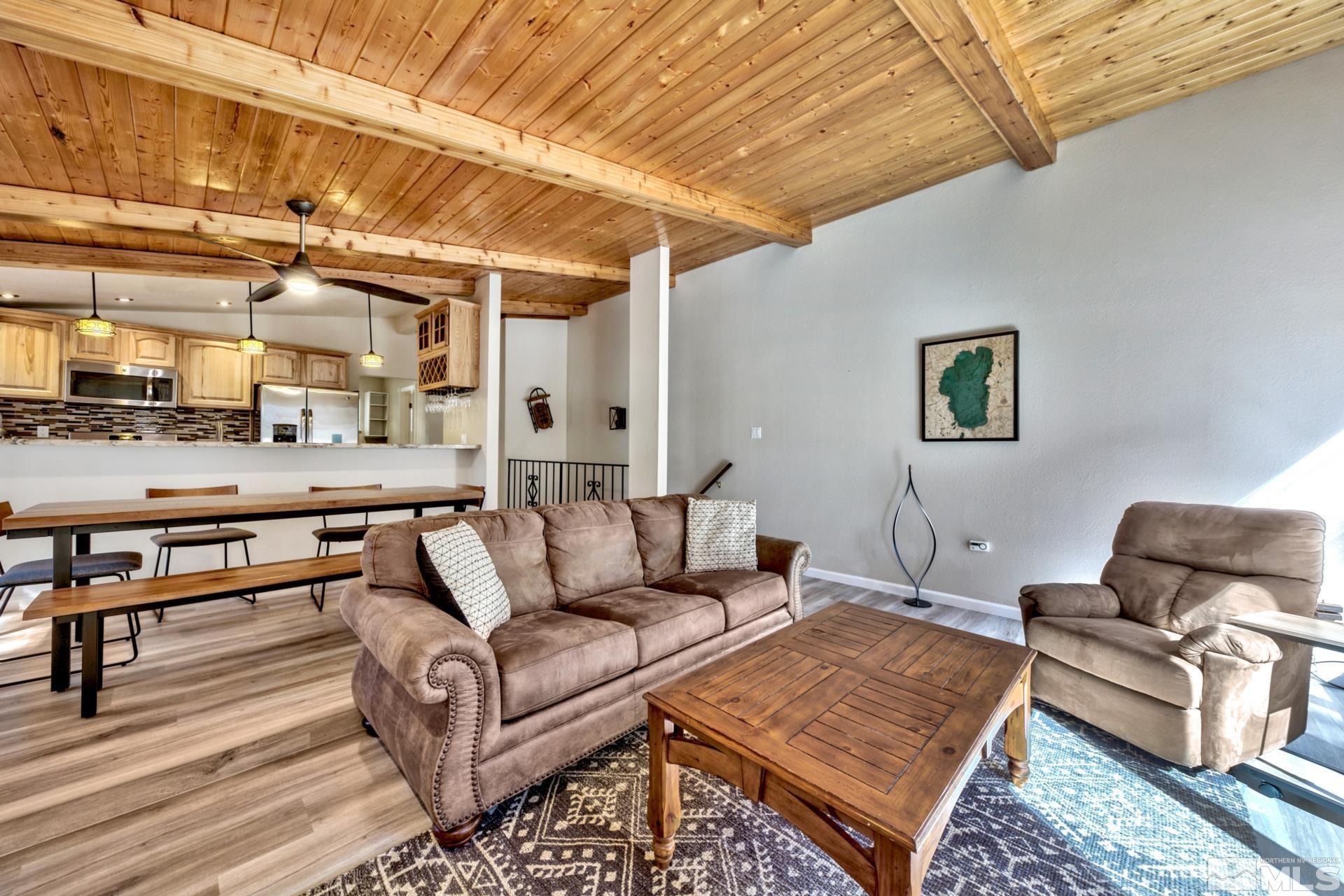 Photo #6: 240005869 Listing 