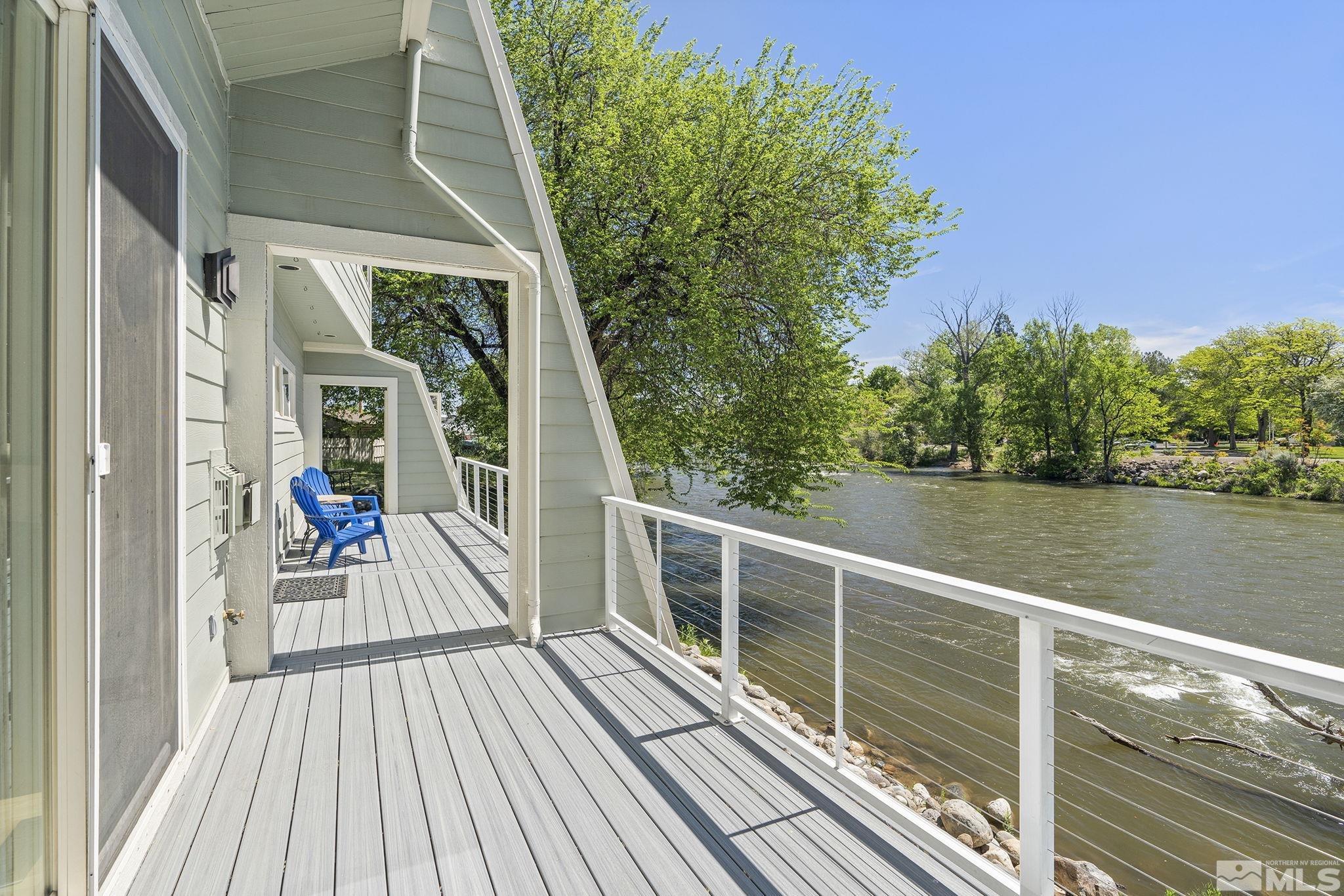 Photo #5: 240005874 Listing 