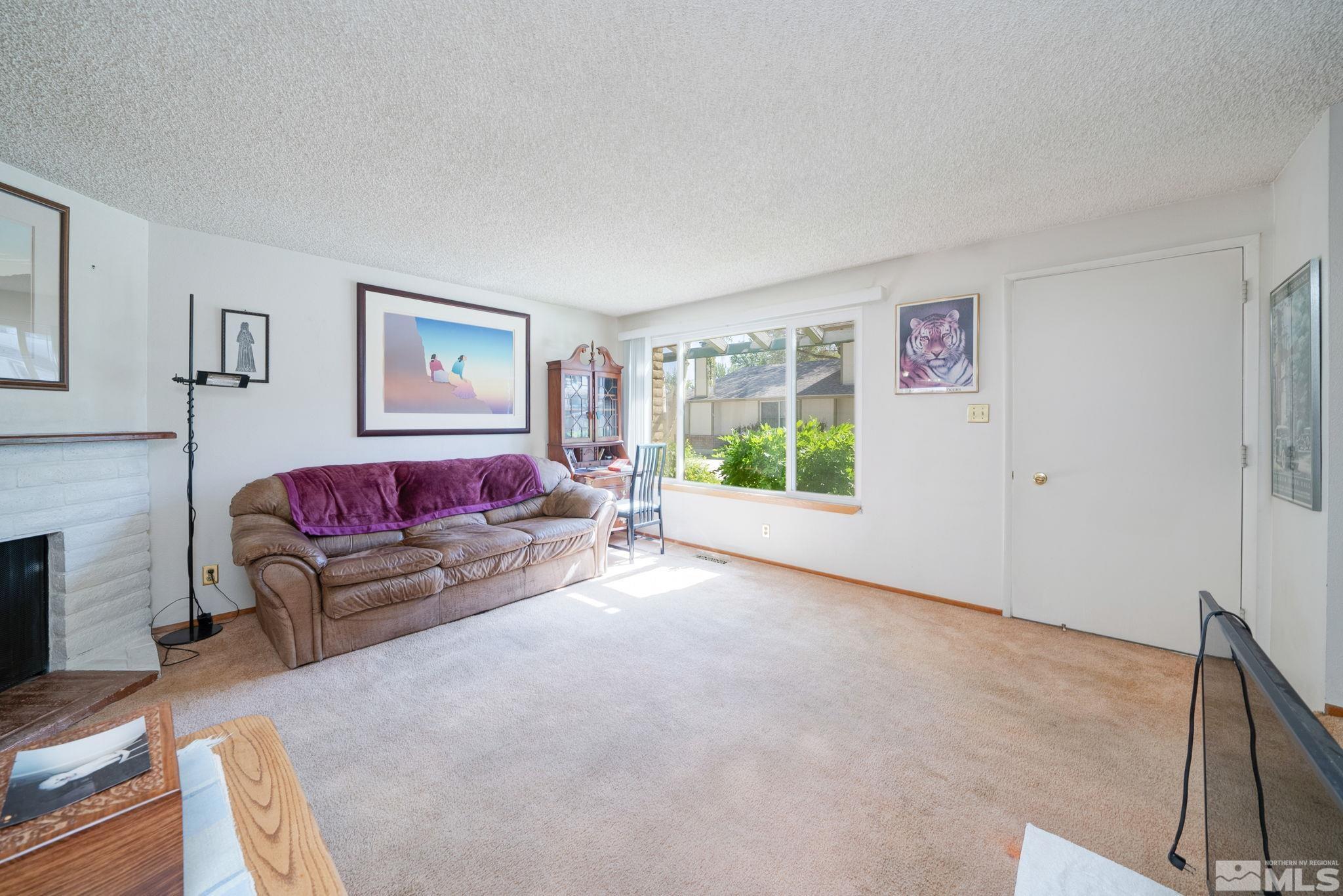 Photo #5: 240006073 Listing 