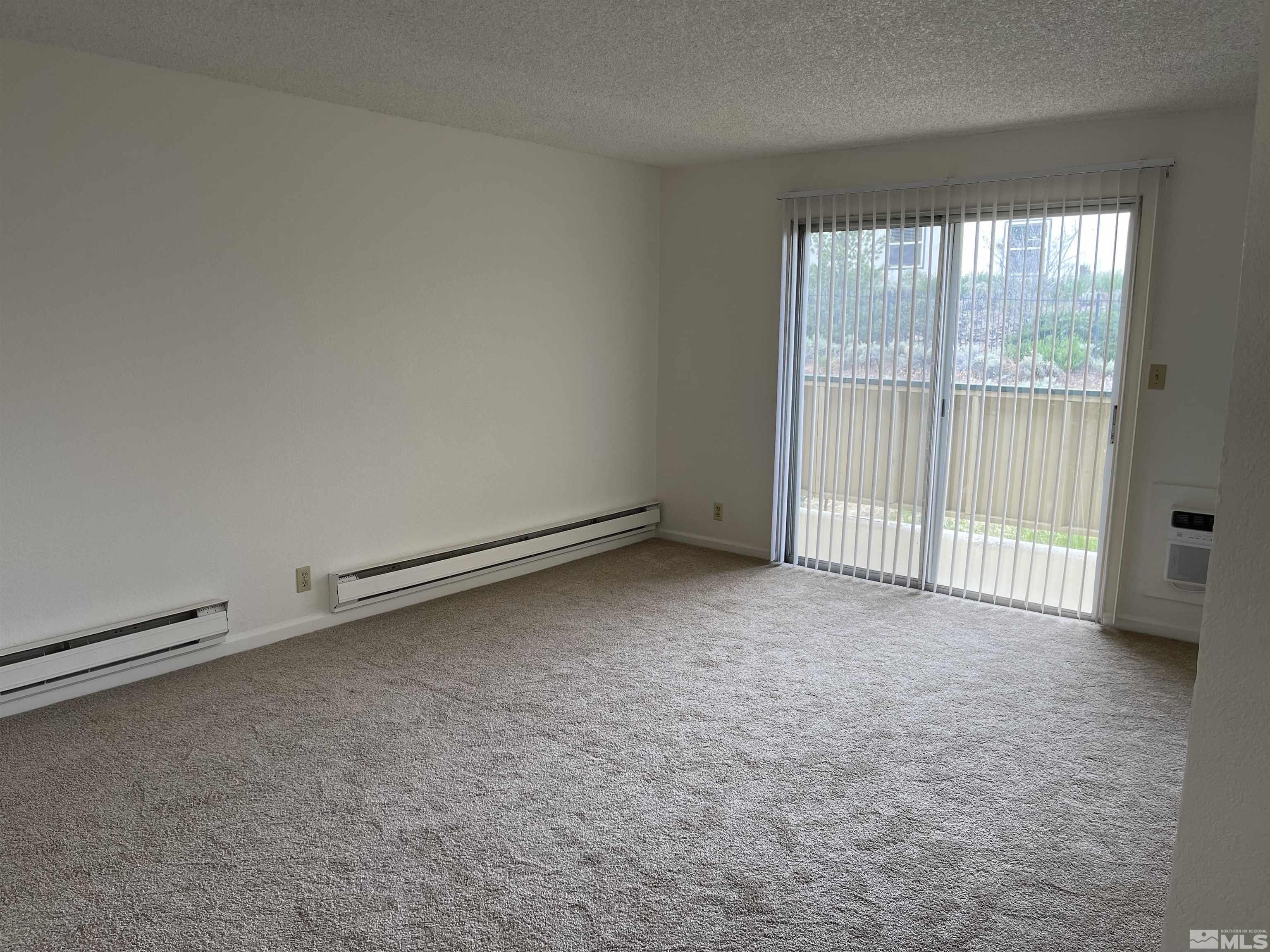 Photo #4: 240006232 Listing 