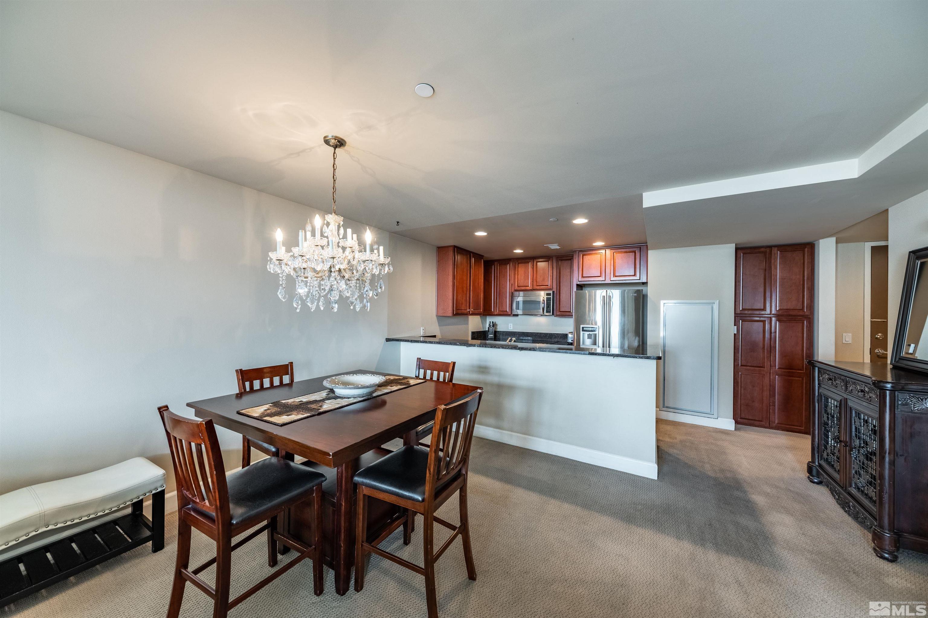 Photo #2: 240006263 Listing 