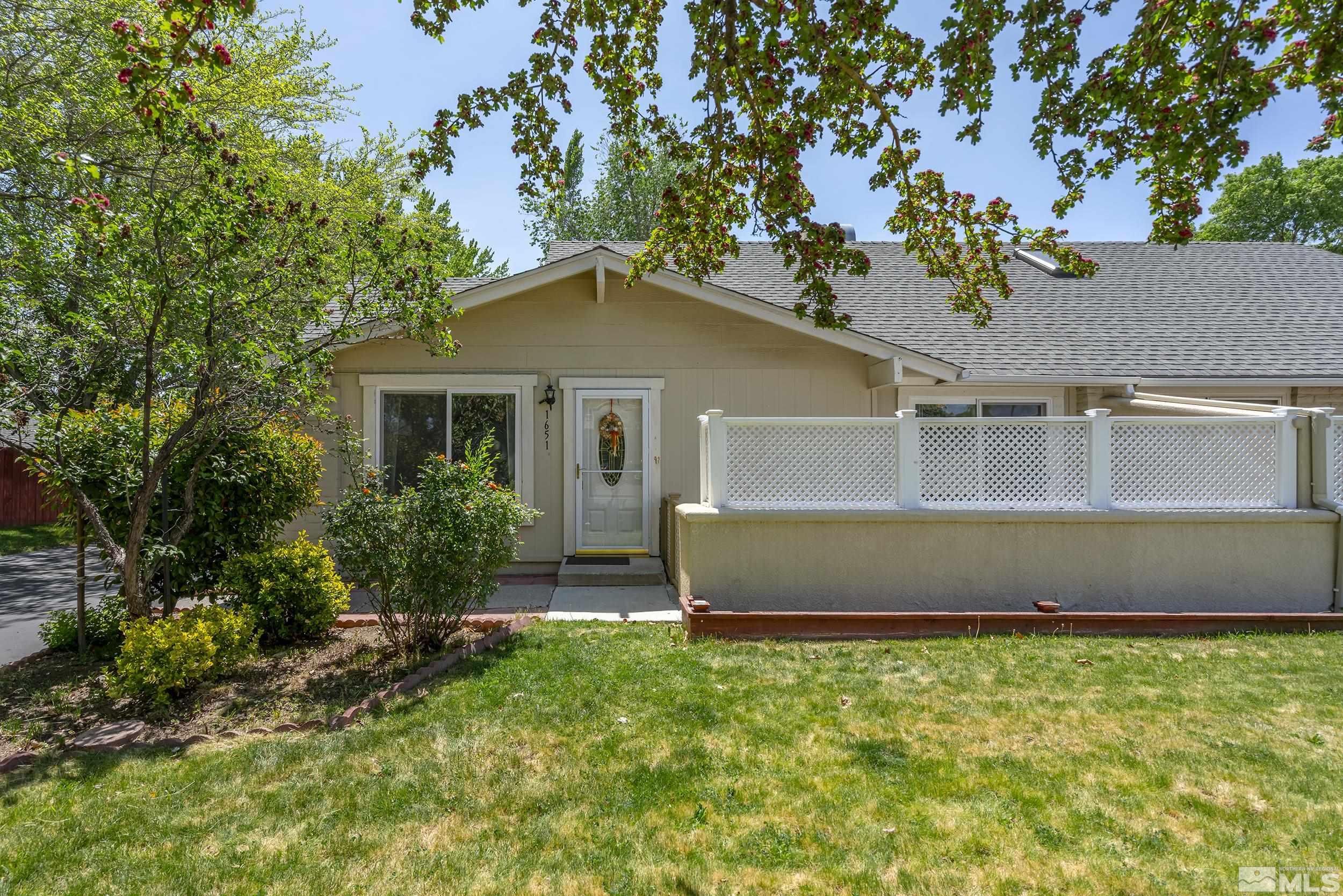 Photo #2: 240006265 Listing 