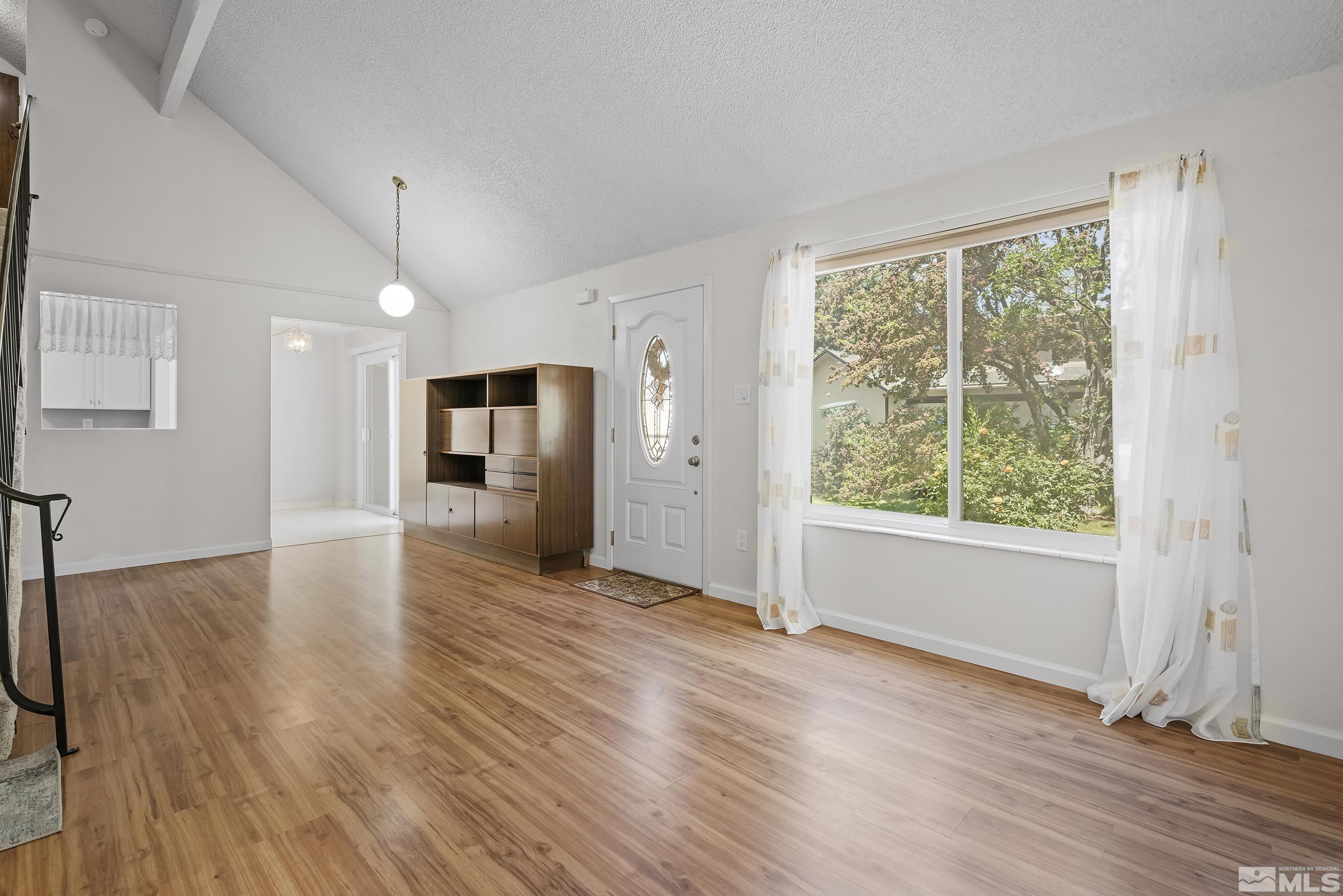 Photo #6: 240006265 Listing 