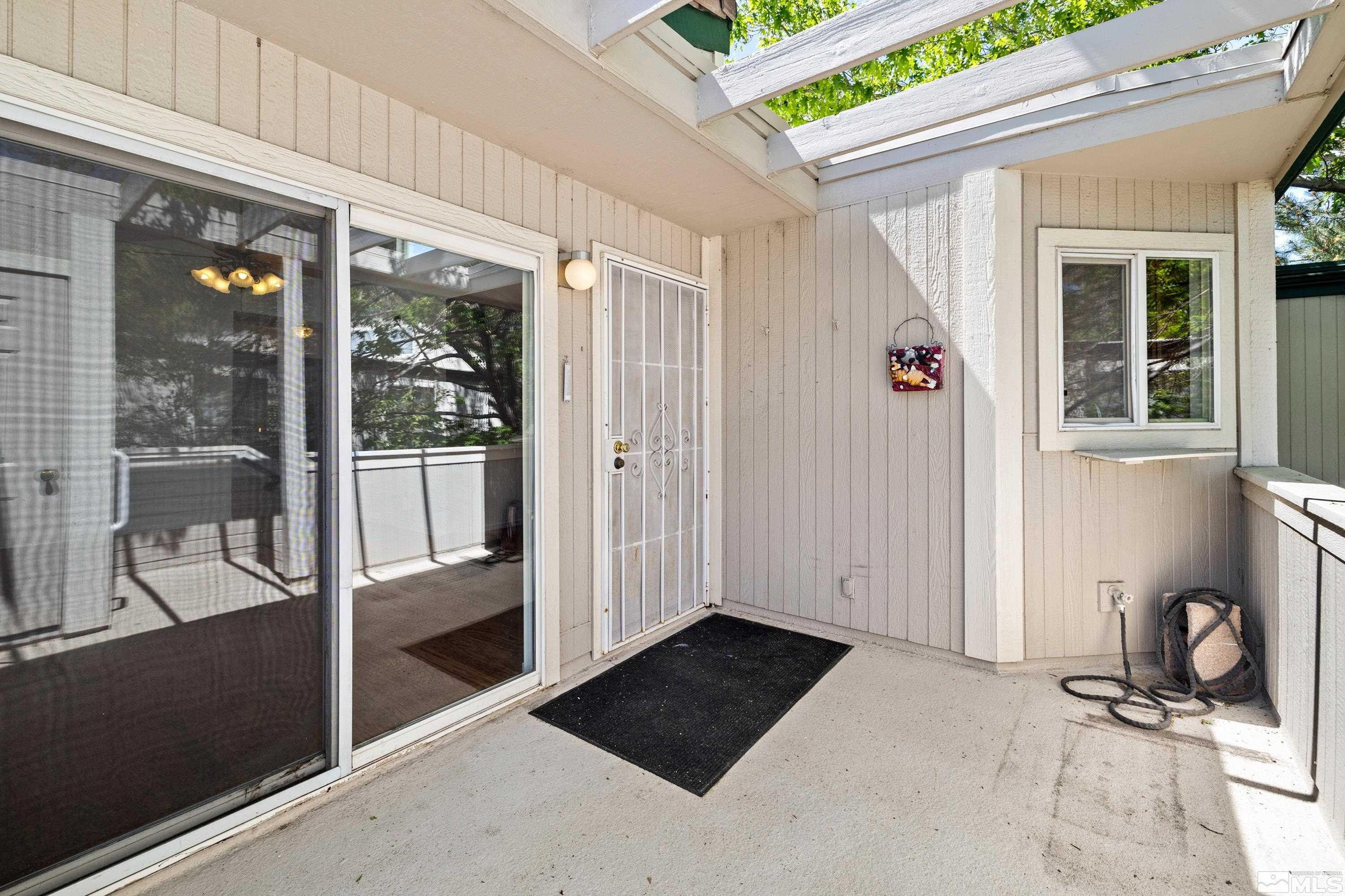 Photo #3: 240006545 Listing 