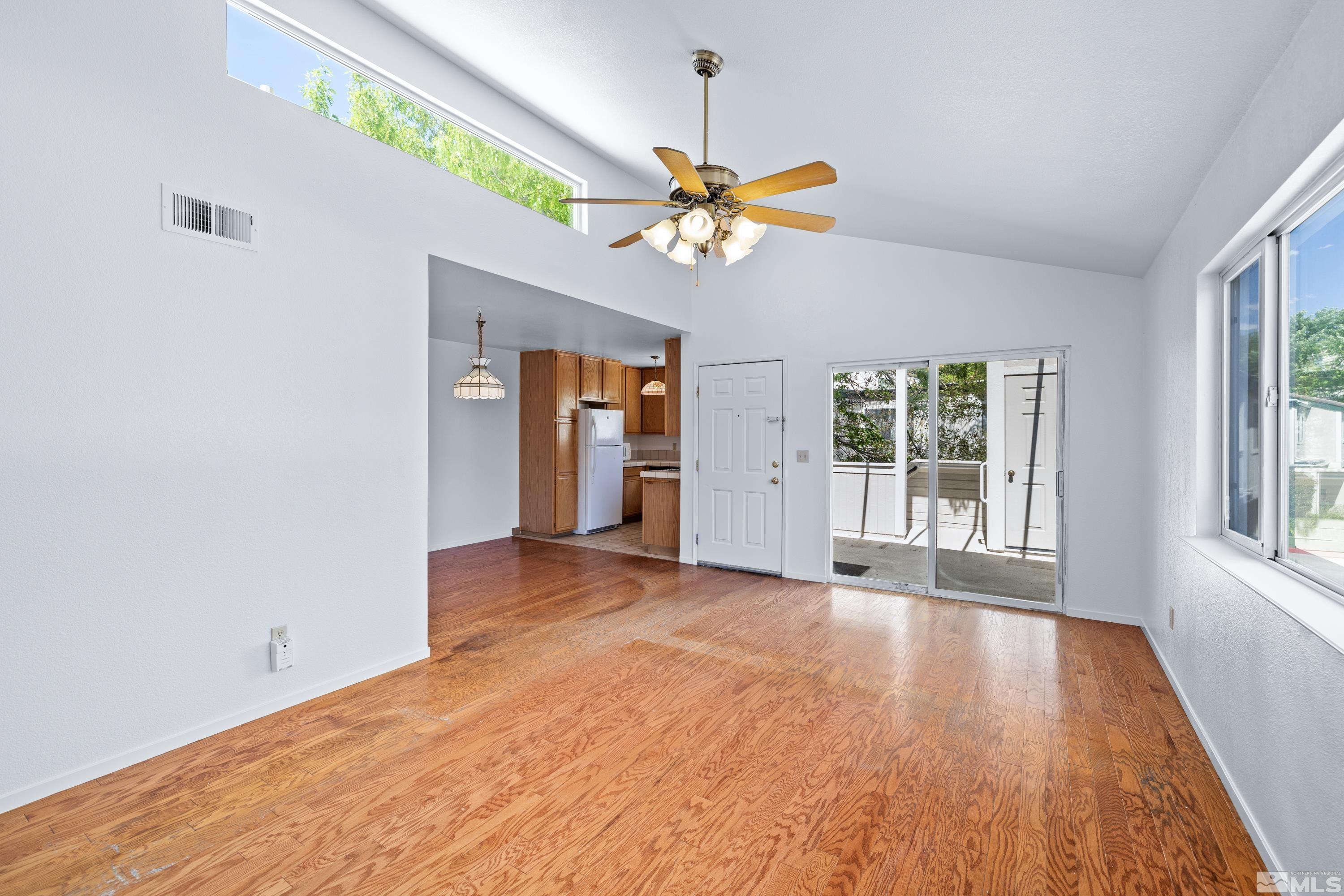 Photo #6: 240006545 Listing 