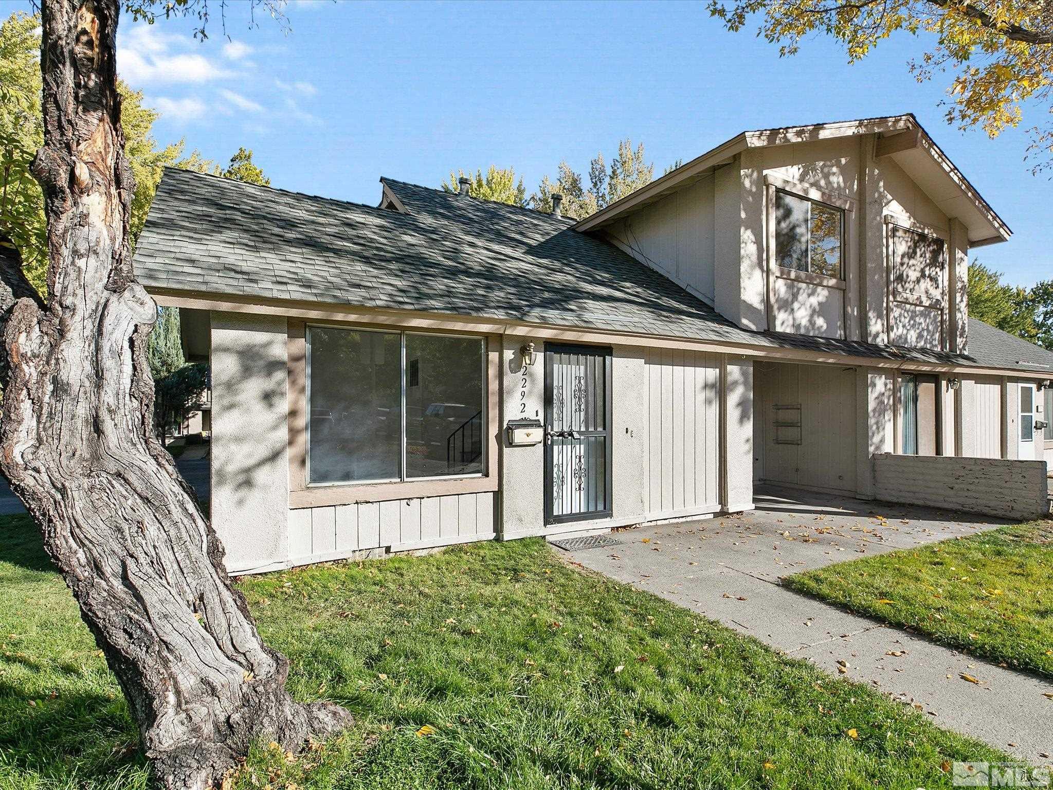 Photo #2: 240006583 Listing 