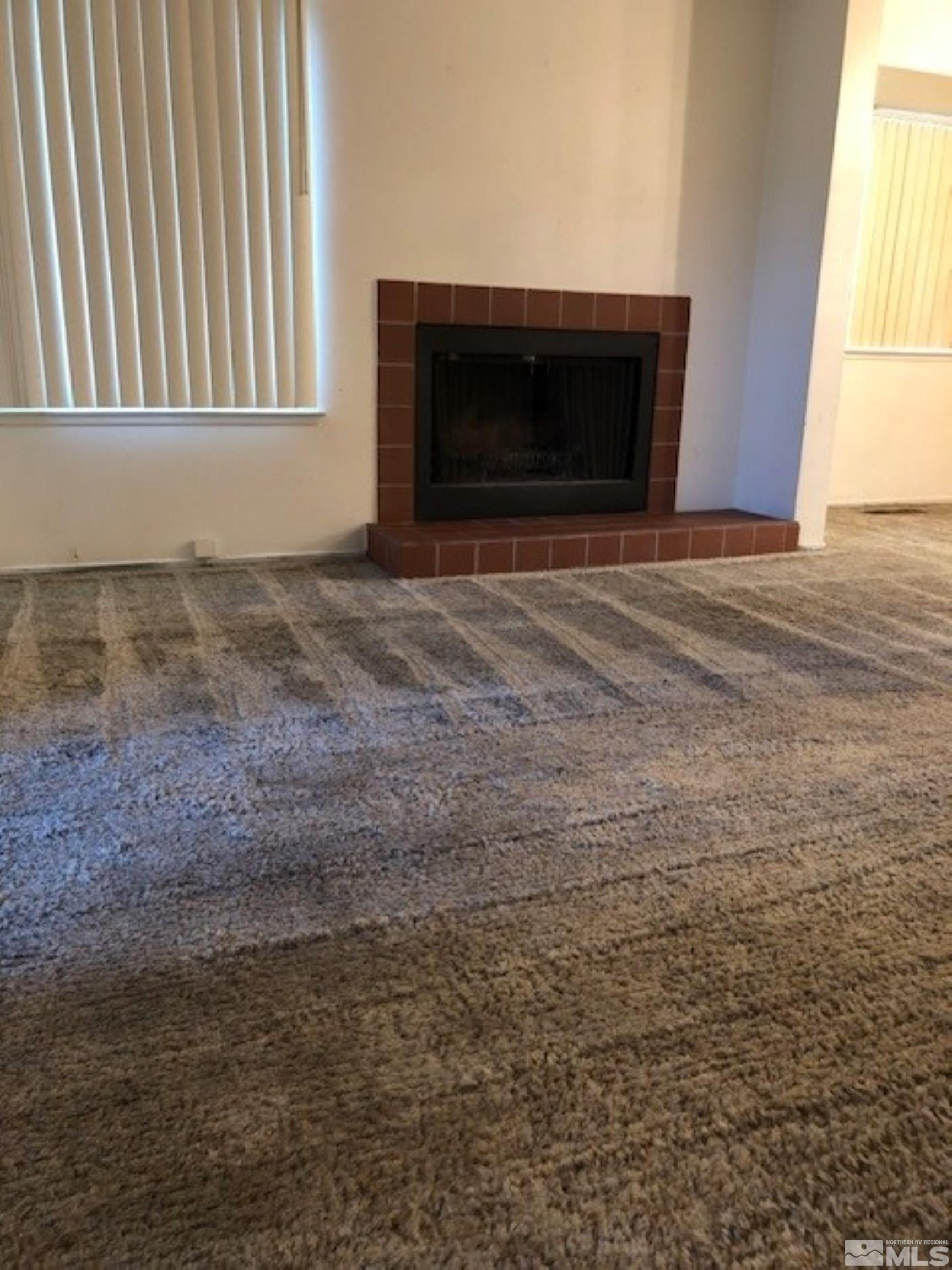 Photo #2: 240006669 Listing 