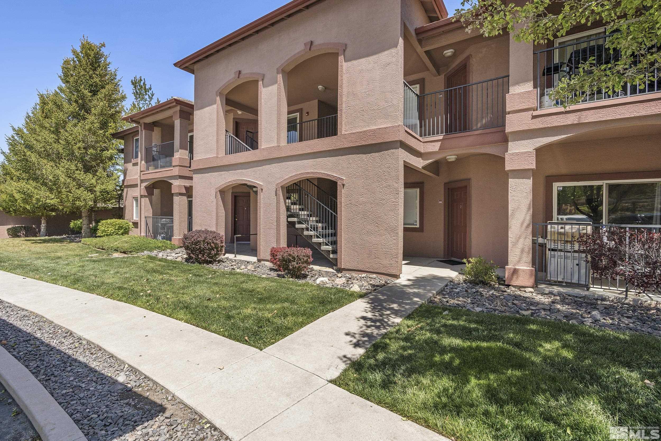 Photo #4: 240006678 Listing 