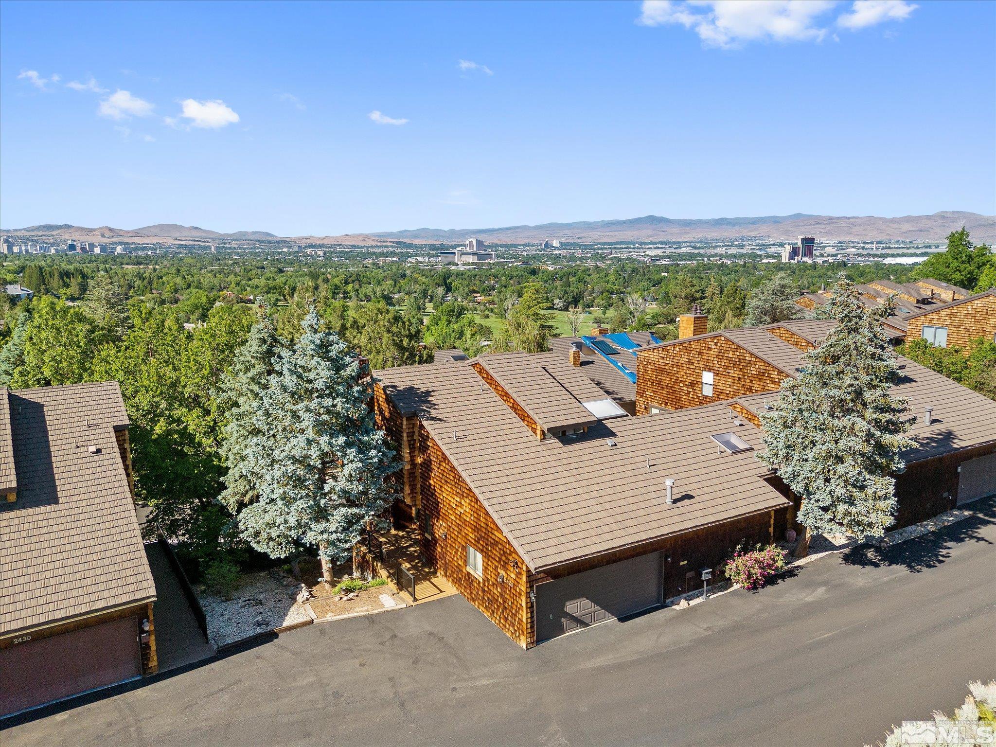 Photo #3: 240007037 Listing 