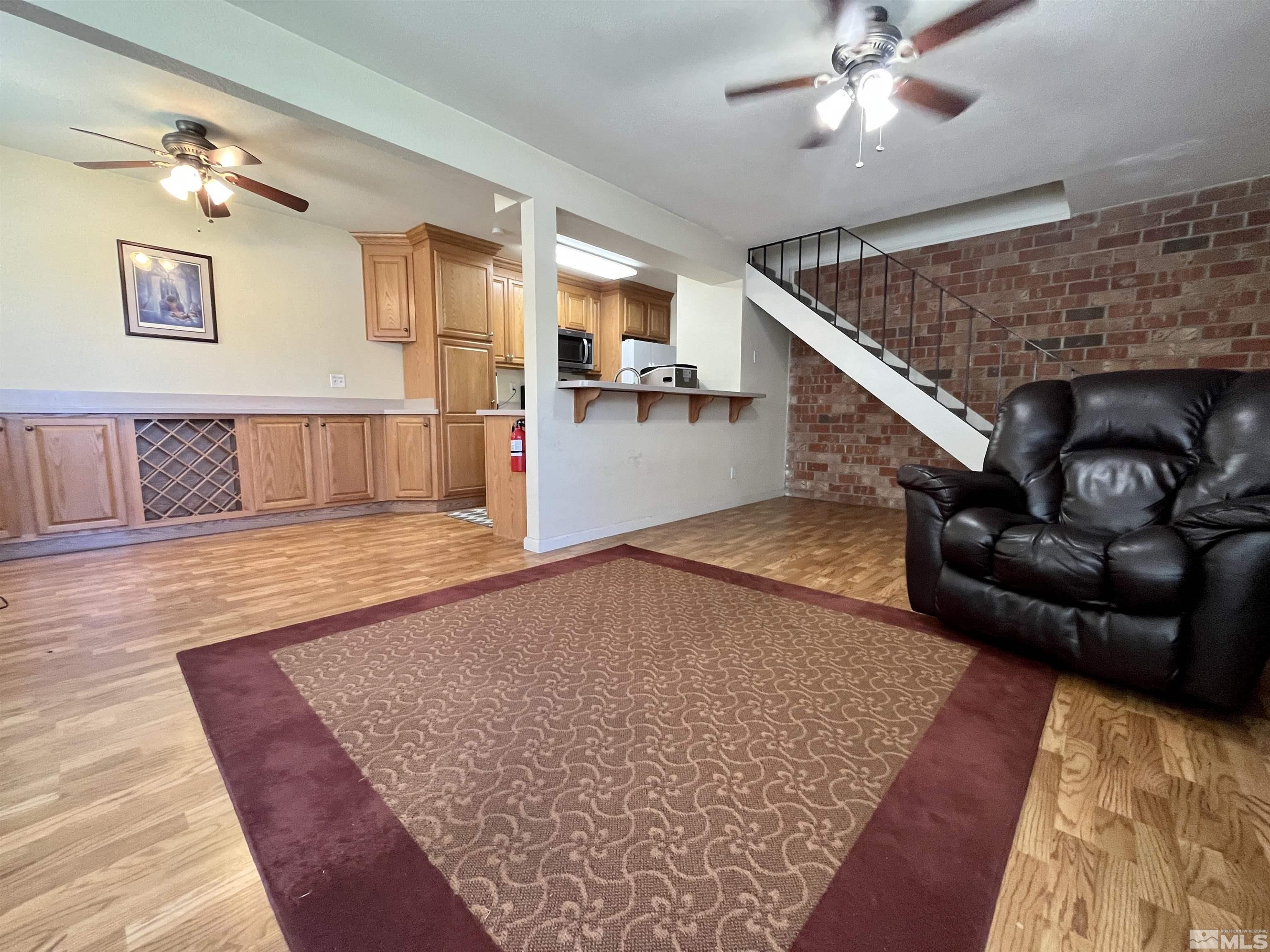 Photo #4: 240007088 Listing 
